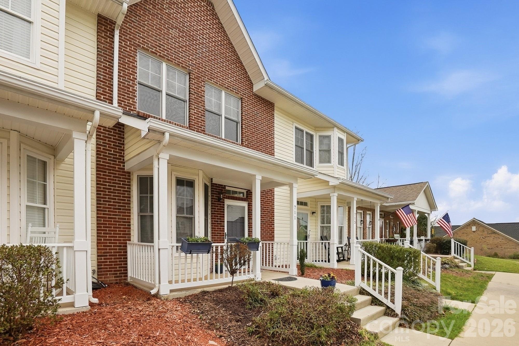 711 Stone Village Drive — Fort Mill