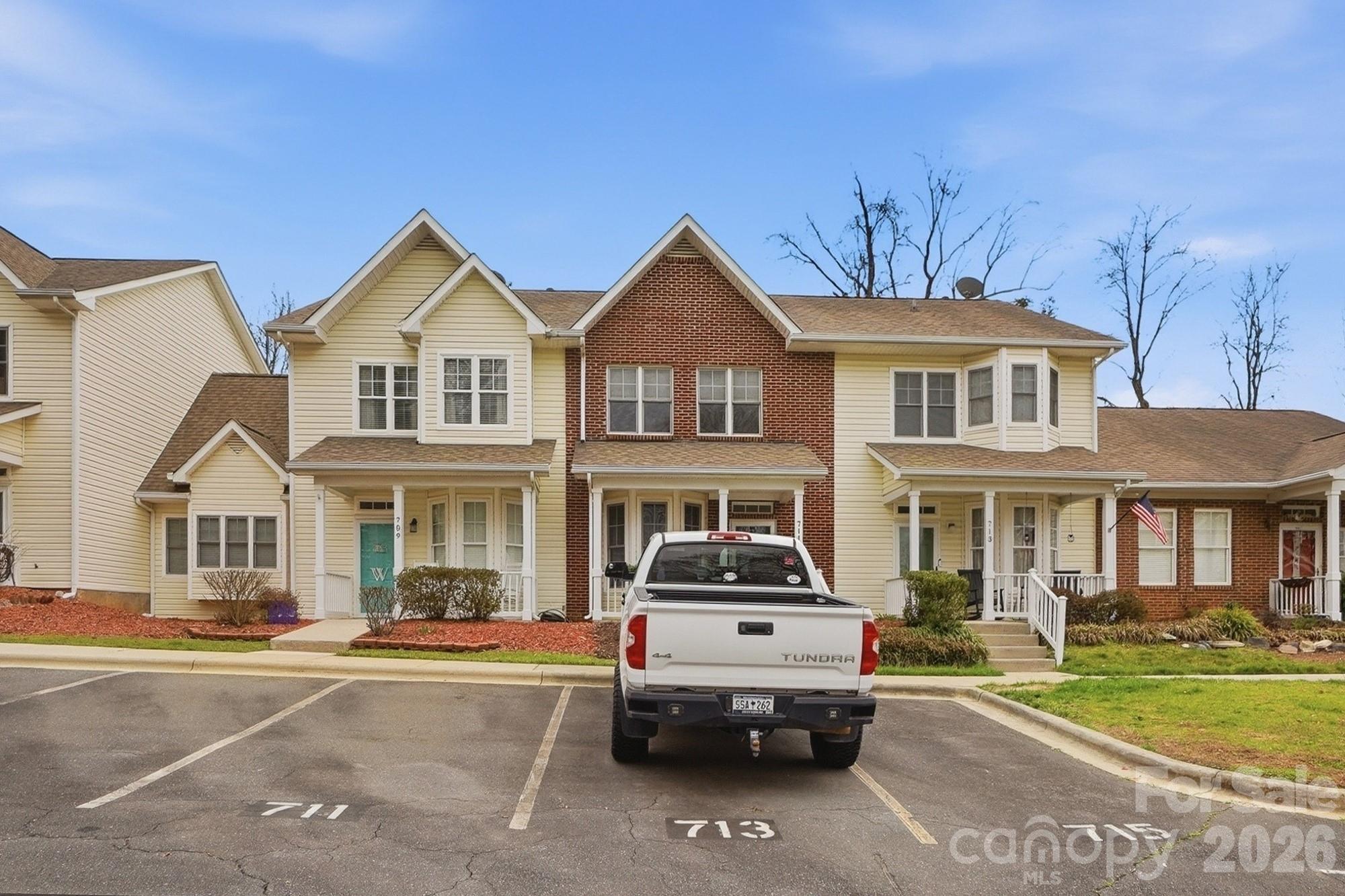711 Stone Village Drive — Fort Mill