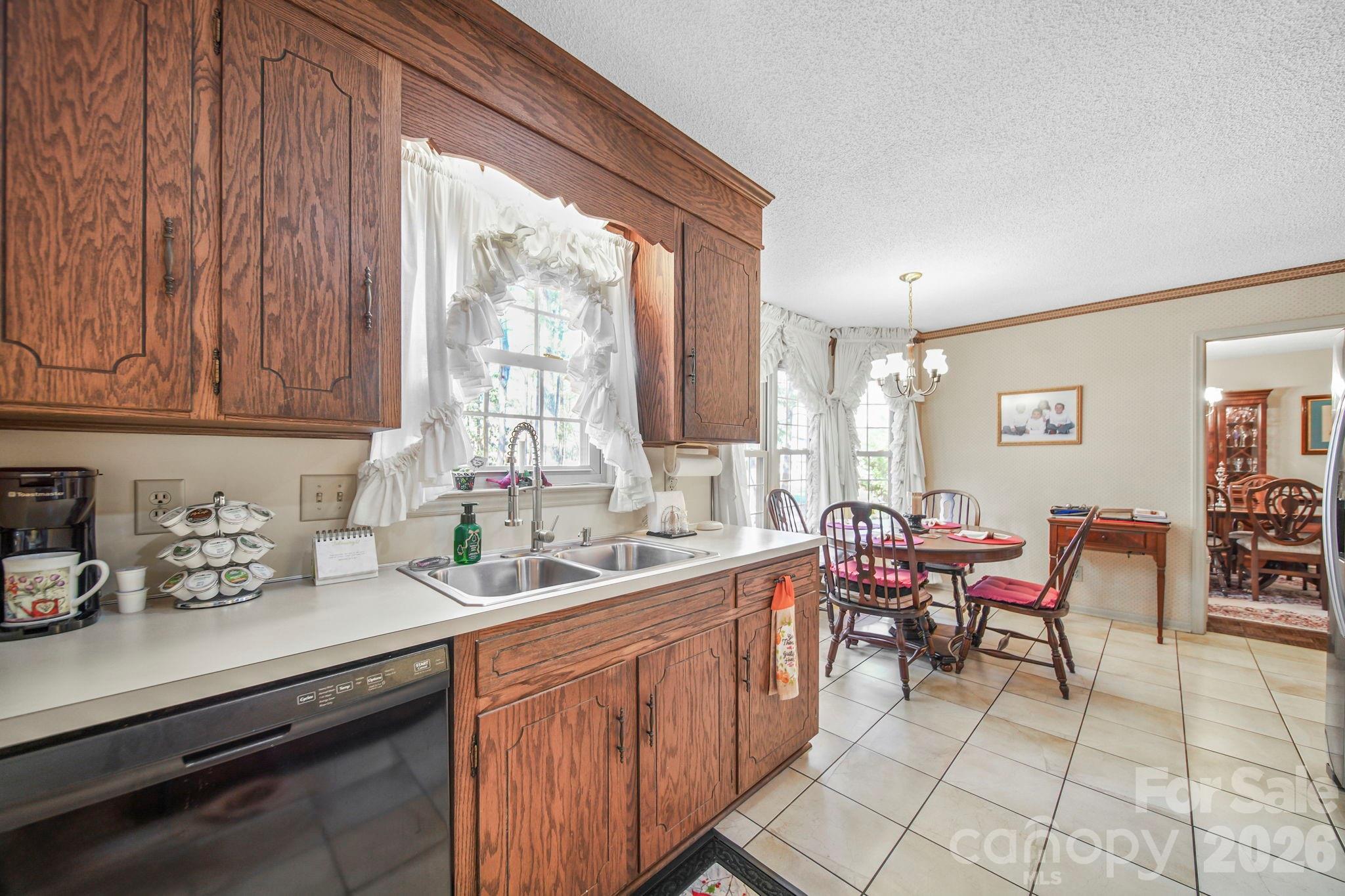 219 Williamsburg Lane — Wadesboro