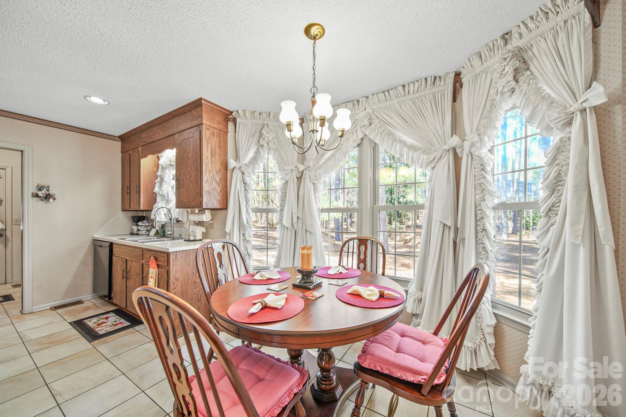 219 Williamsburg Lane — Wadesboro