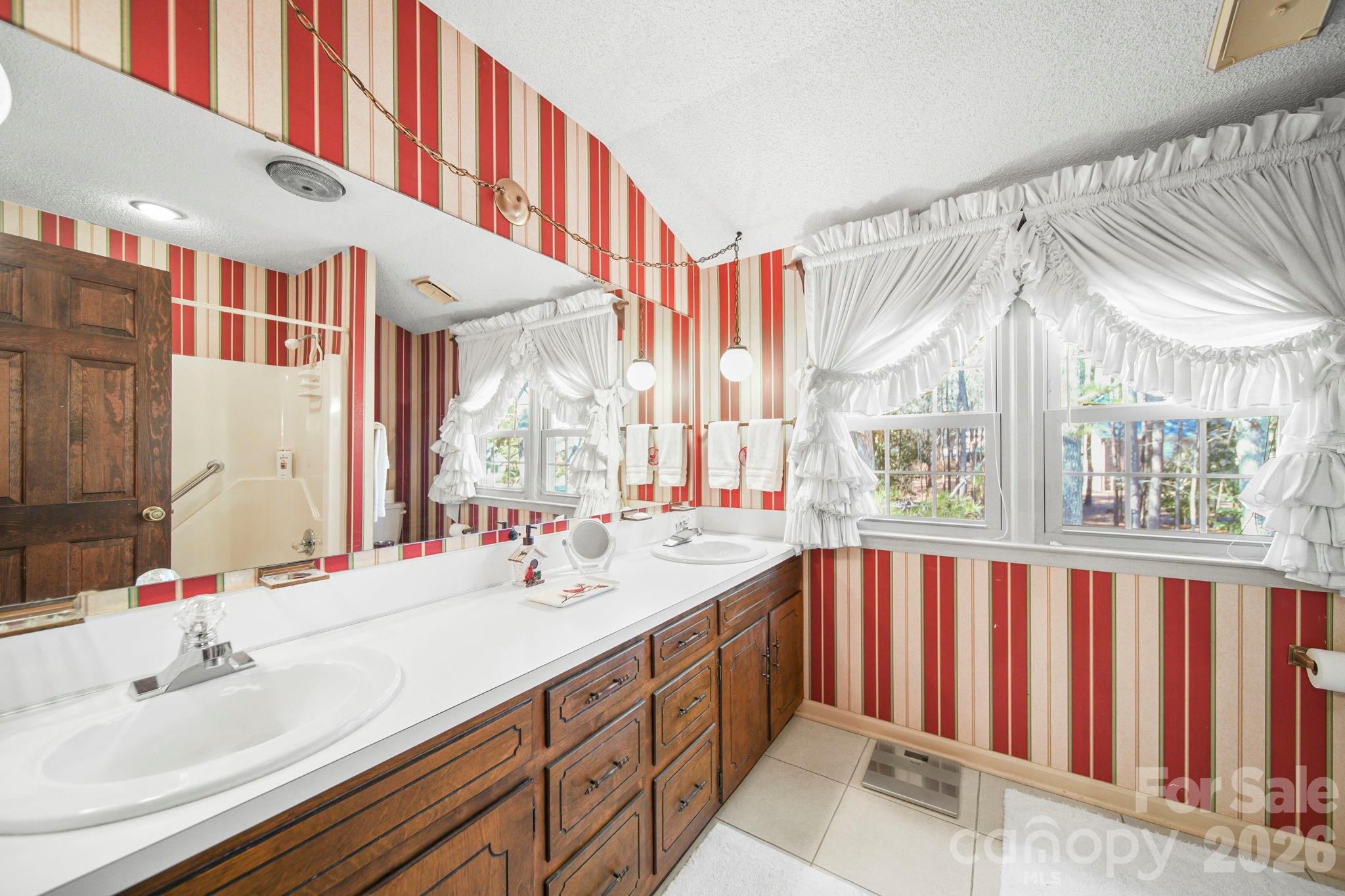 219 Williamsburg Lane — Wadesboro