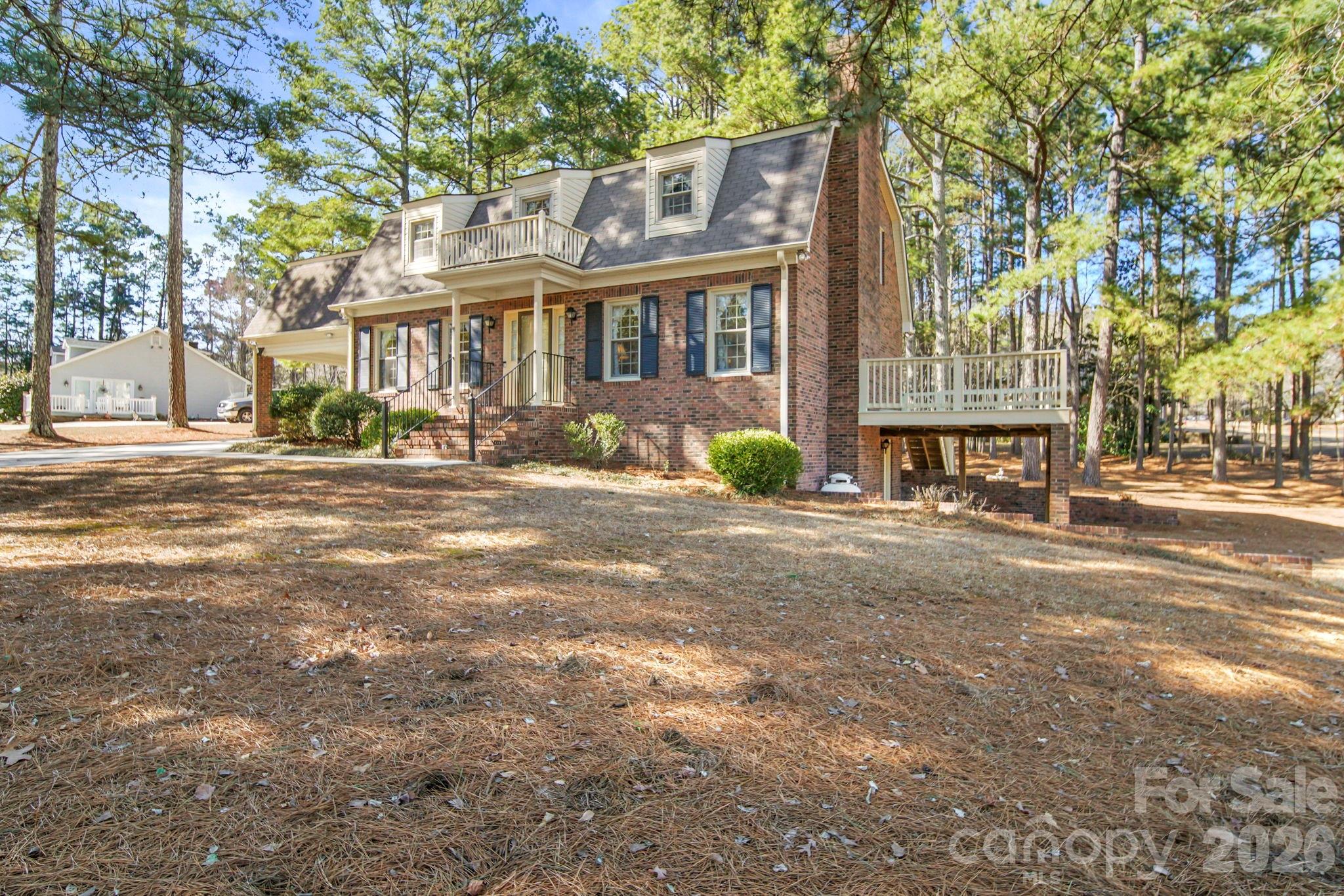 219 Williamsburg Lane — Wadesboro