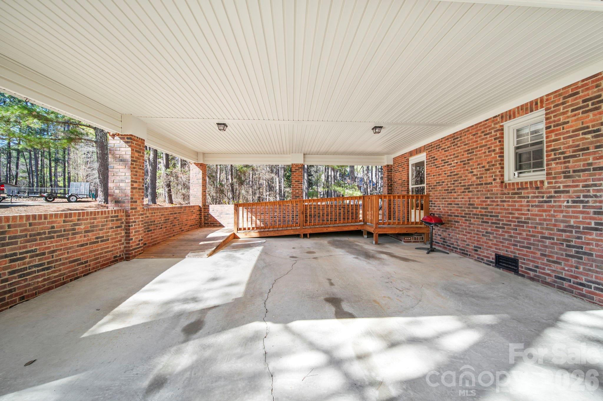 219 Williamsburg Lane — Wadesboro