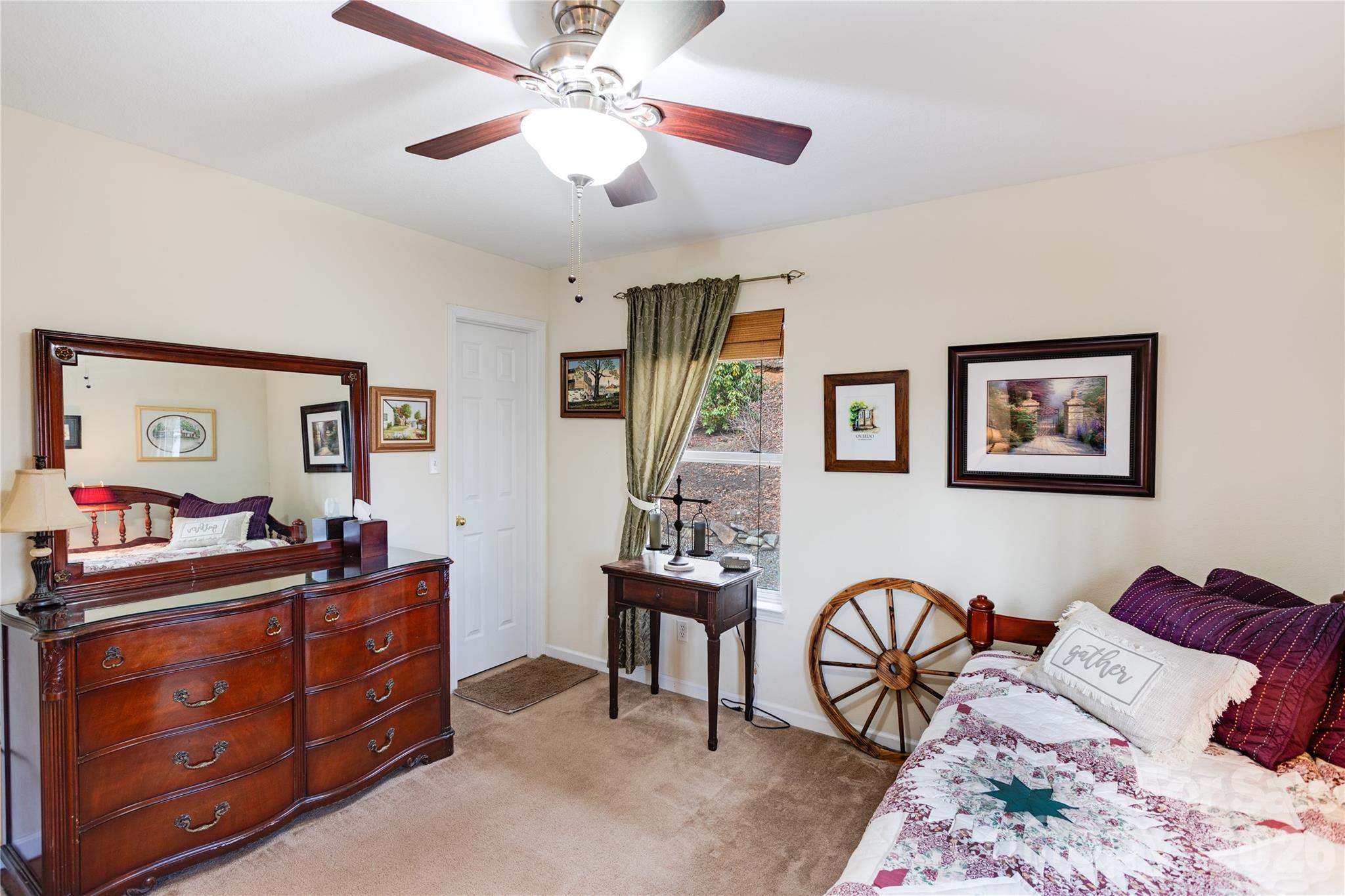 872 Mountainside Drive — Waynesville