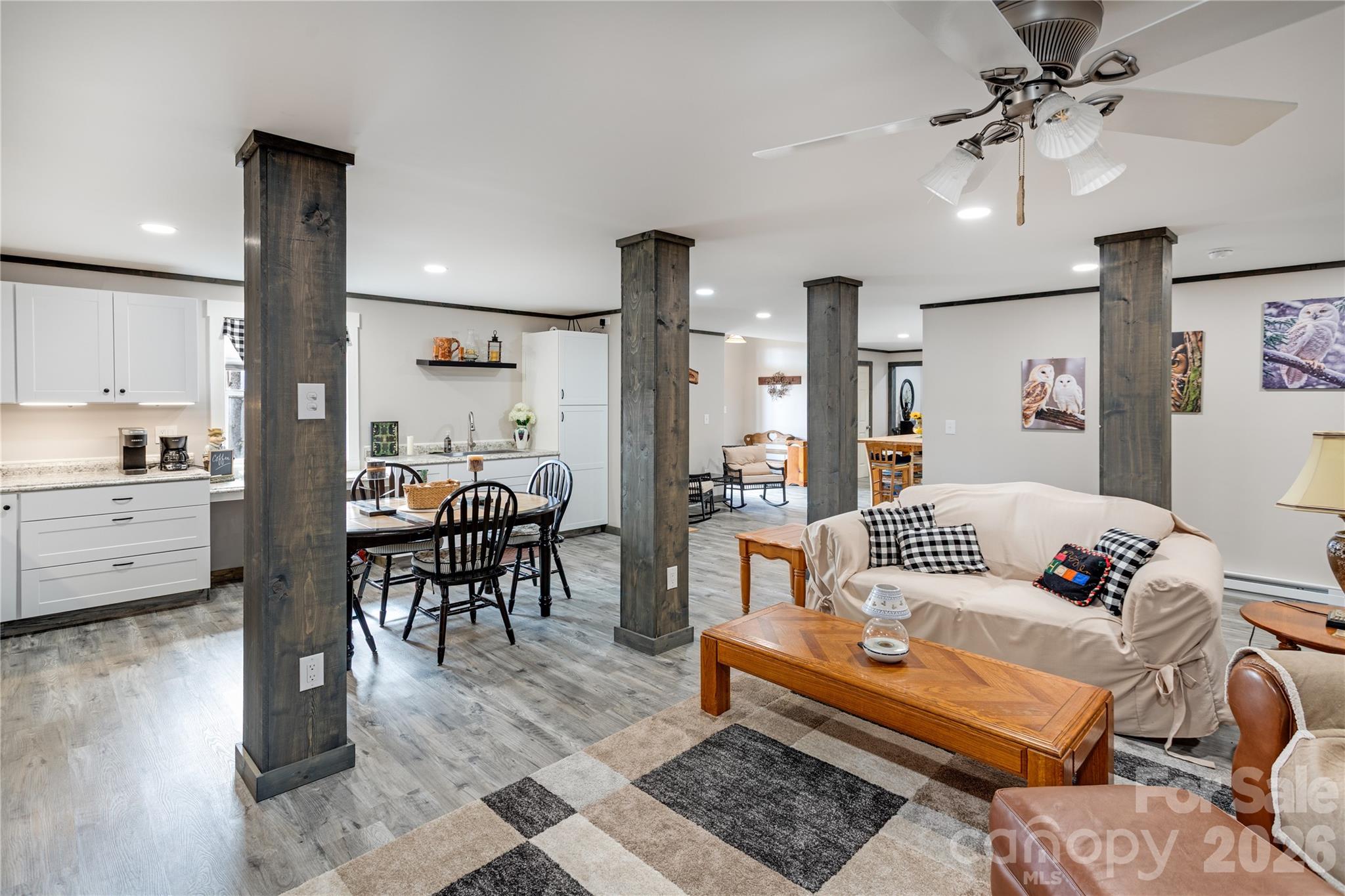 872 Mountainside Drive — Waynesville