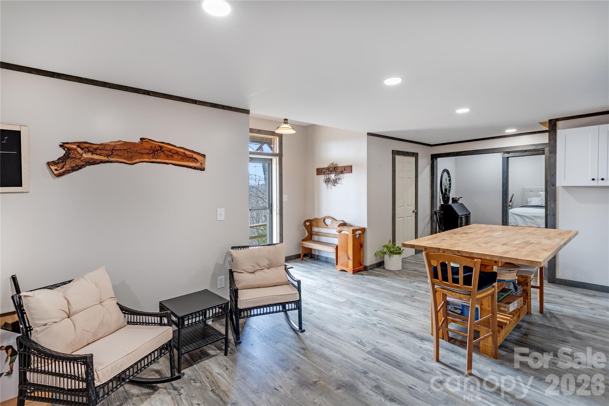 872 Mountainside Drive — Waynesville