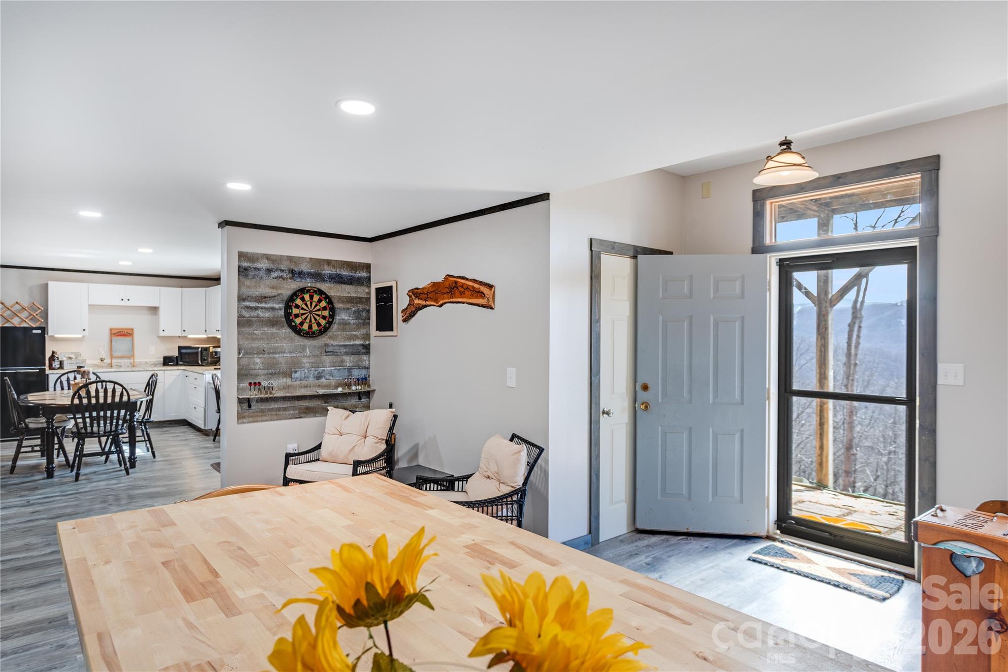 872 Mountainside Drive — Waynesville