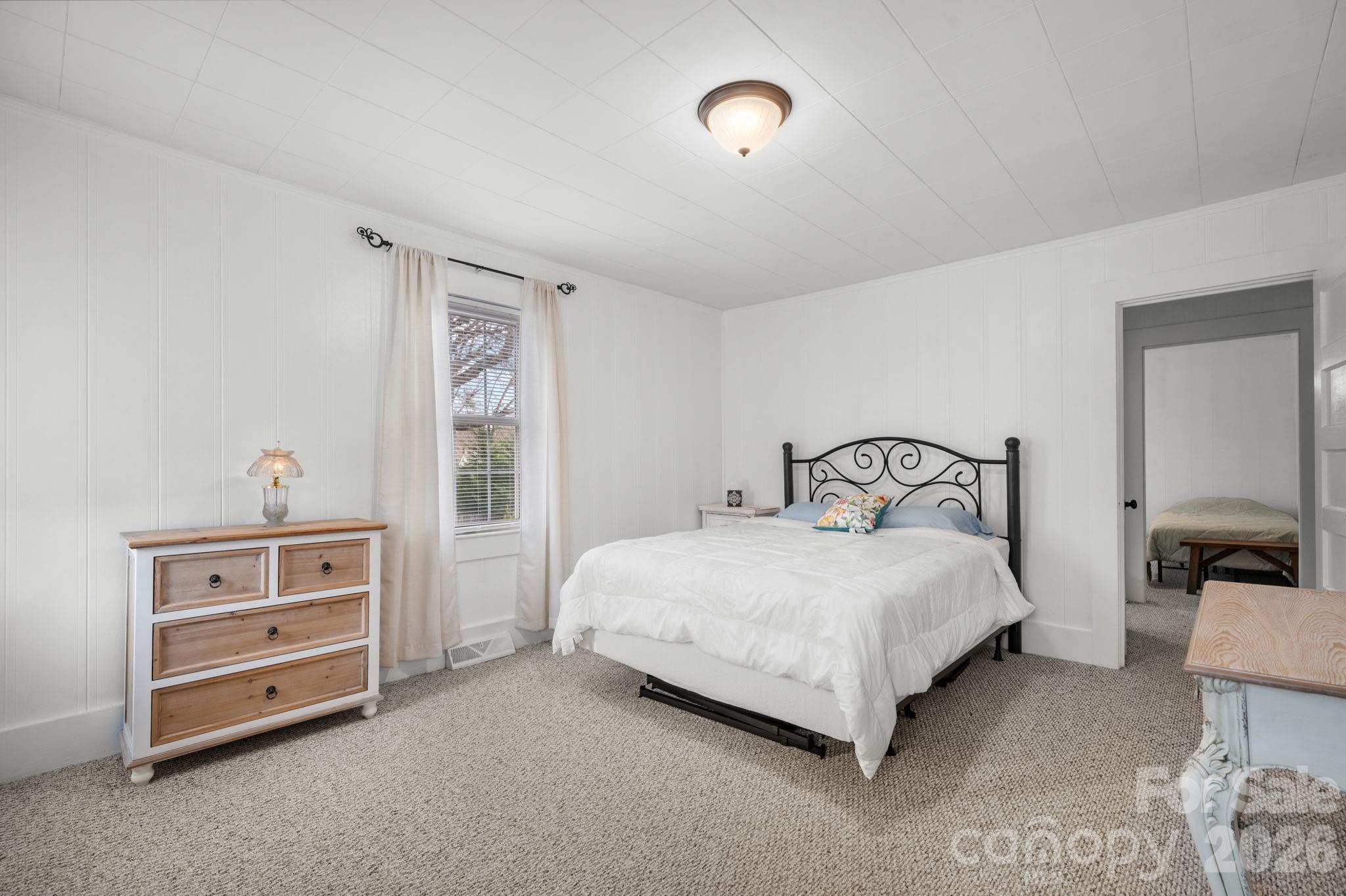 88 Lincoln Avenue — Marion