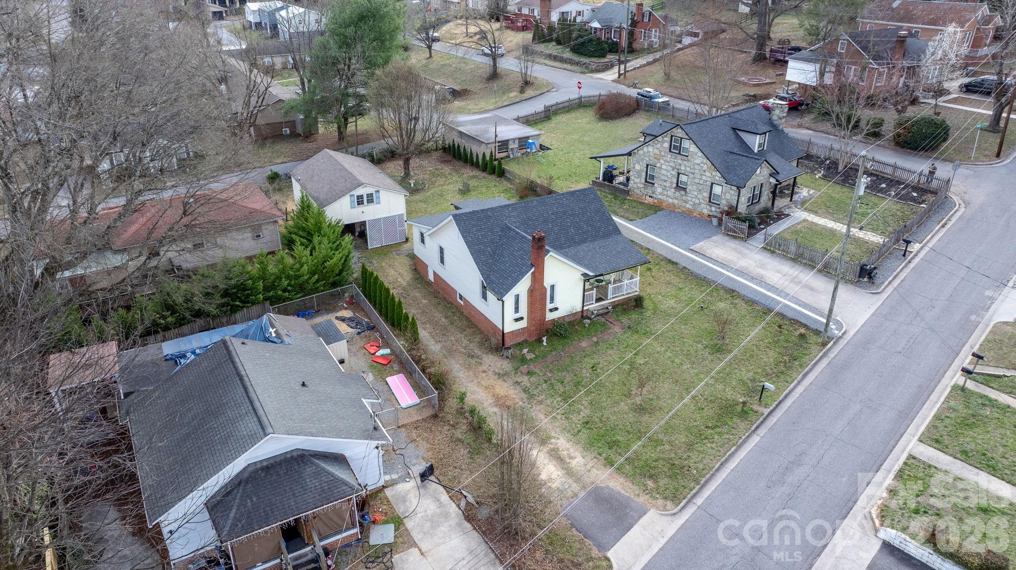88 Lincoln Avenue — Marion