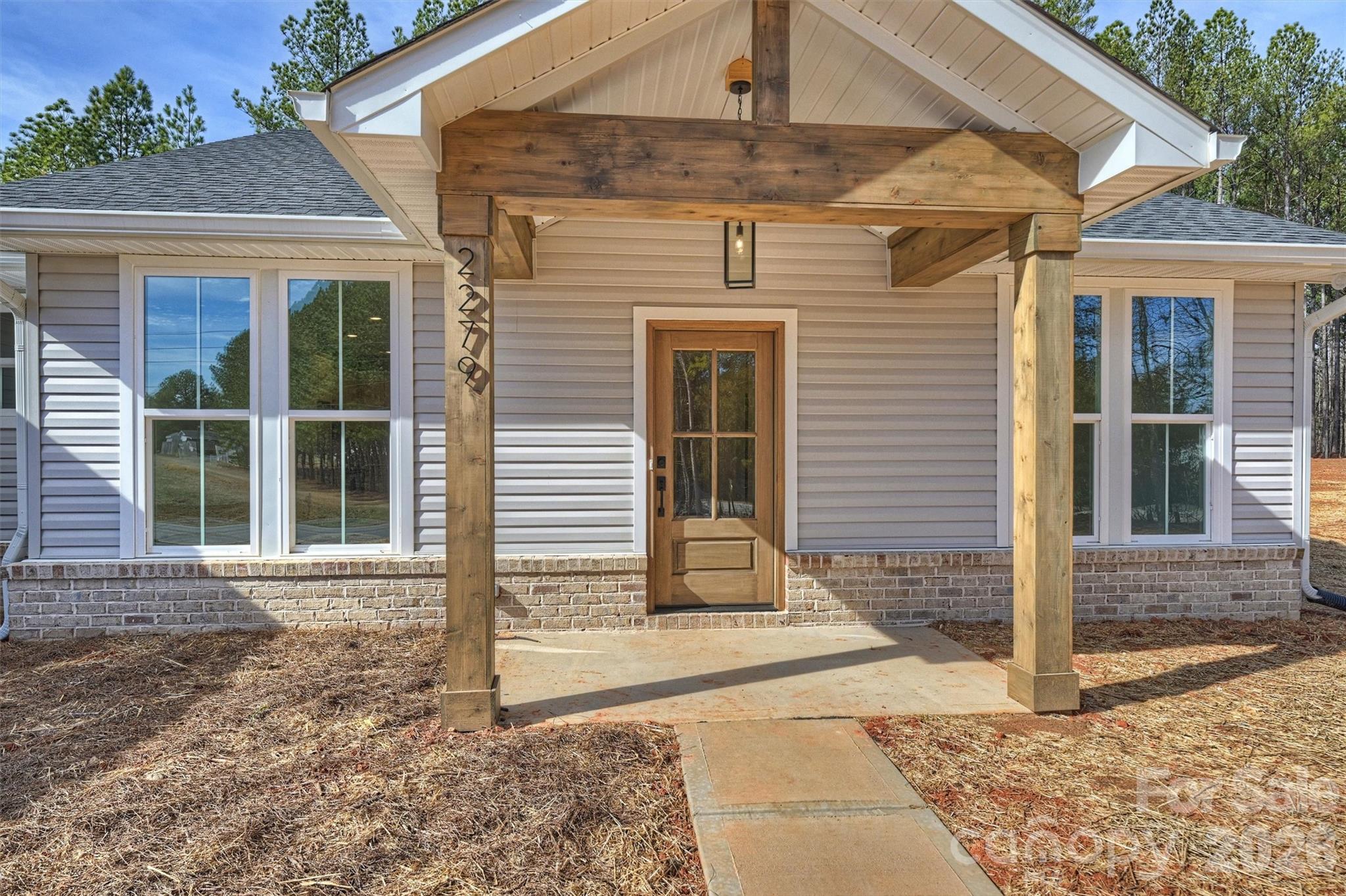 2279 Lee Lawing Road — Lincolnton