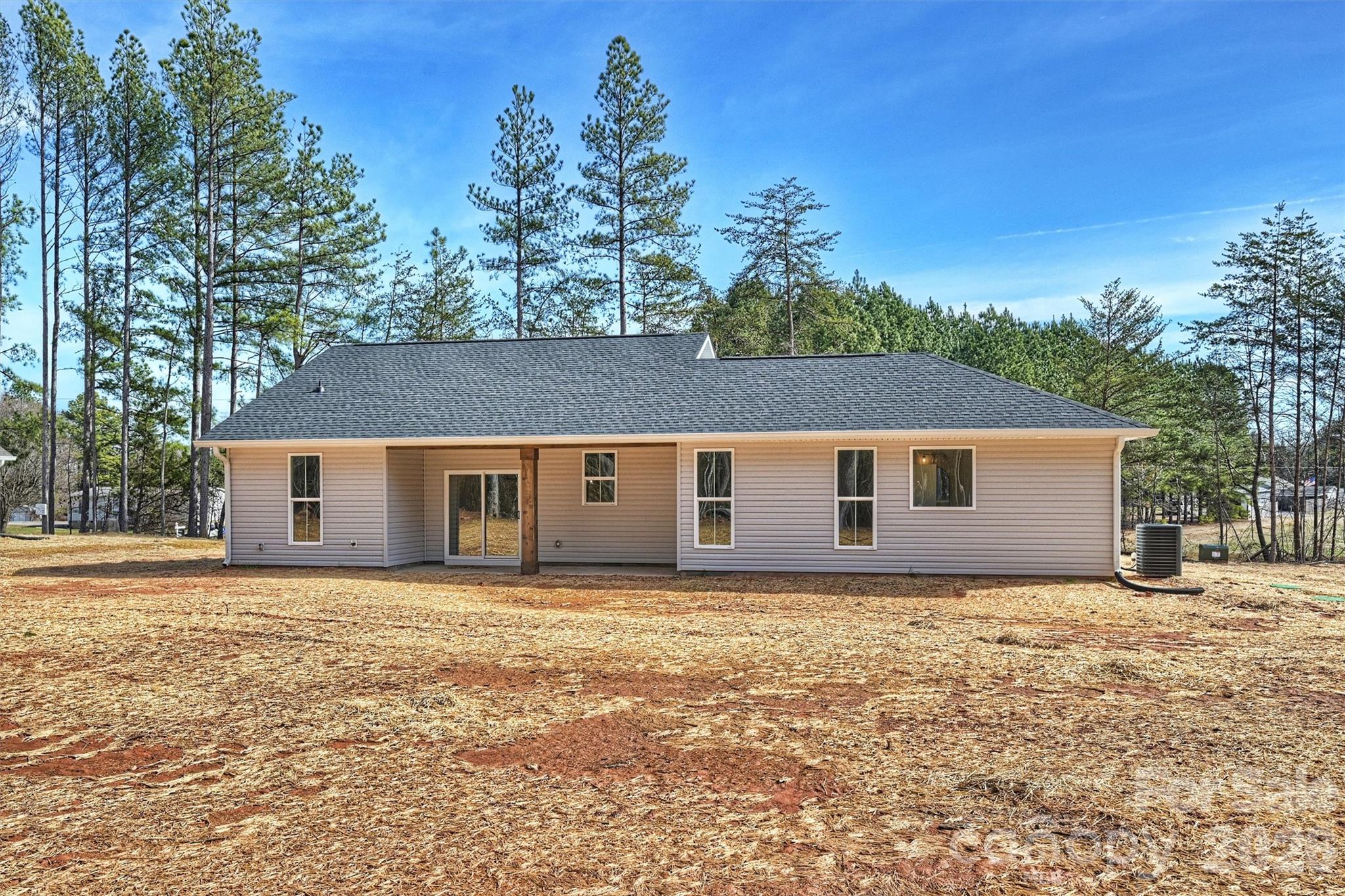 2279 Lee Lawing Road — Lincolnton