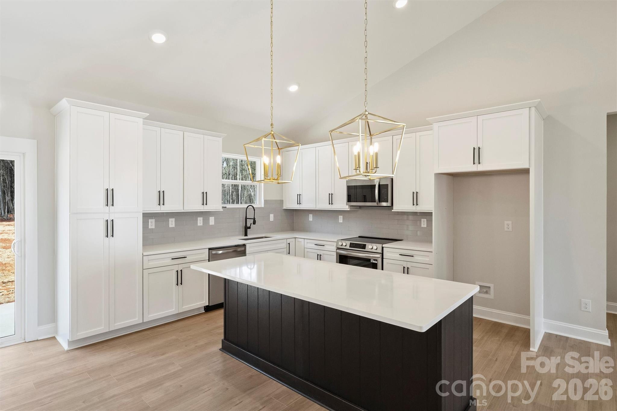 2271 Lee Lawing Road — Lincolnton