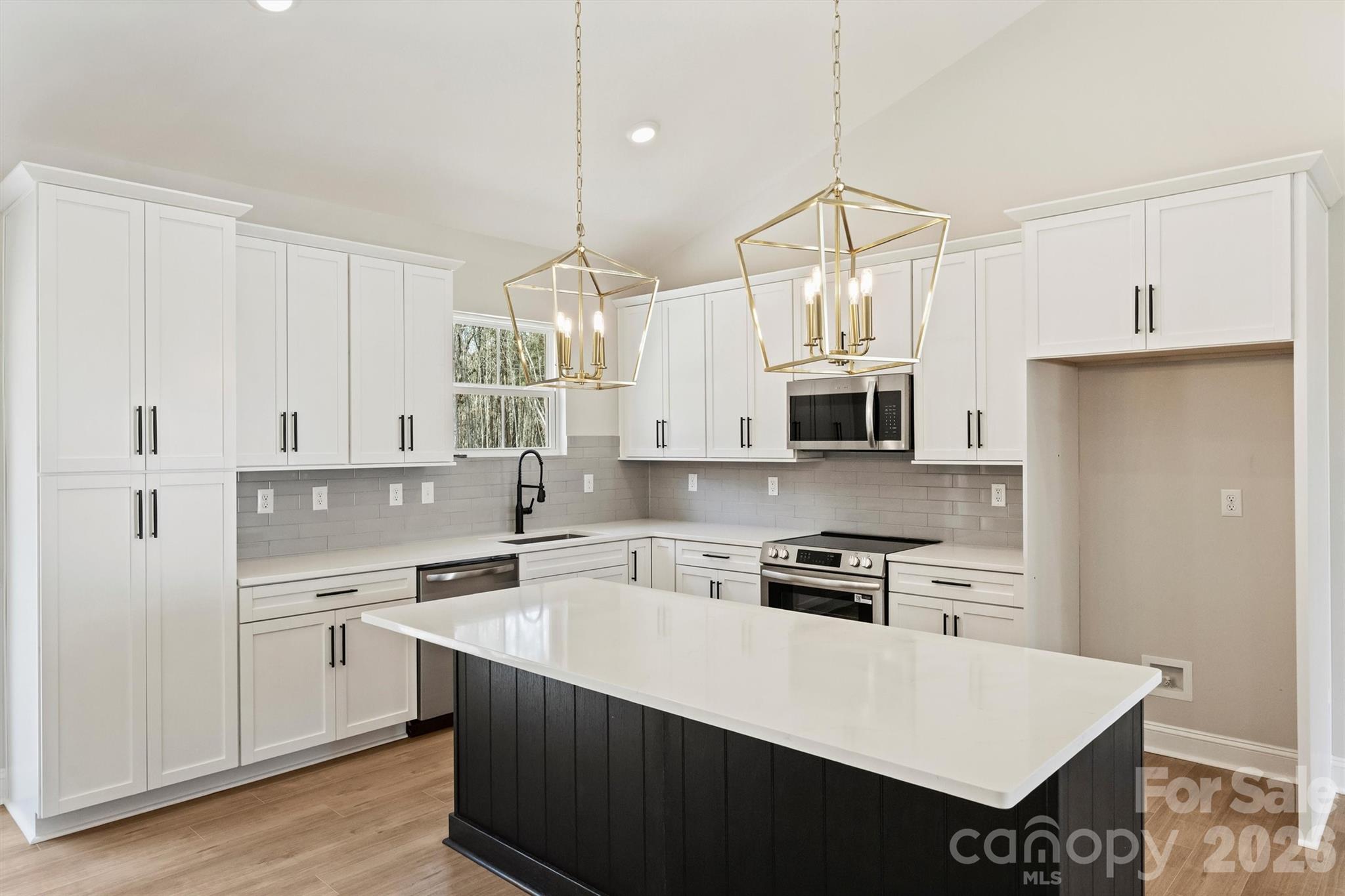 2271 Lee Lawing Road — Lincolnton