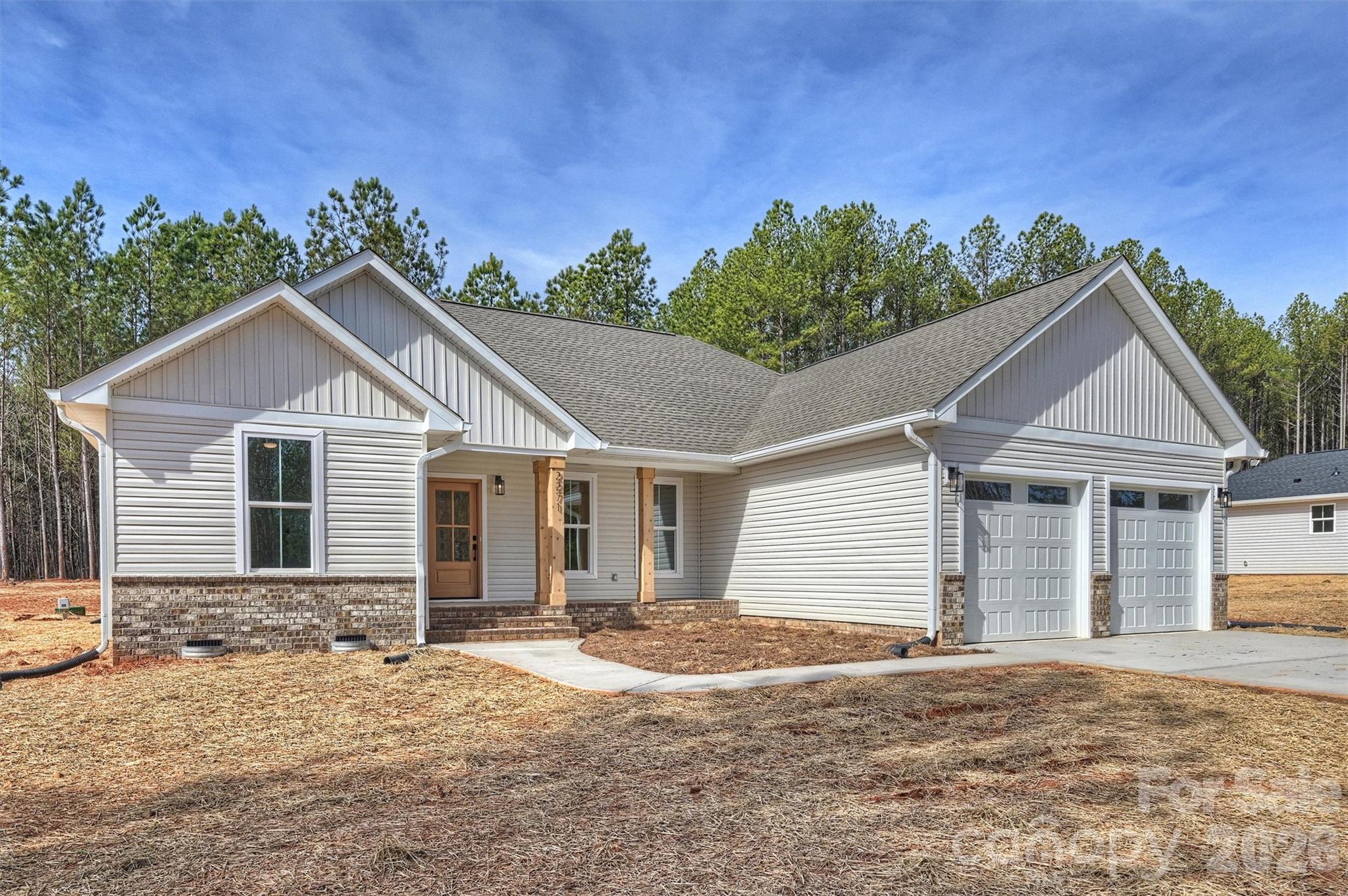 2271 Lee Lawing Road — Lincolnton