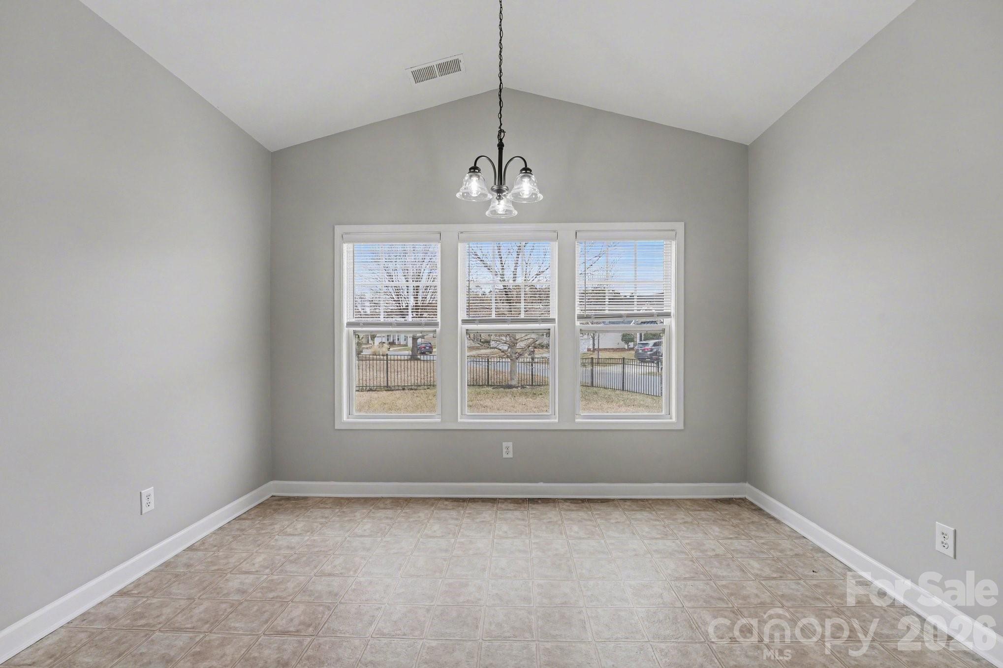 1440 NW Duckhorn Street NW — Concord