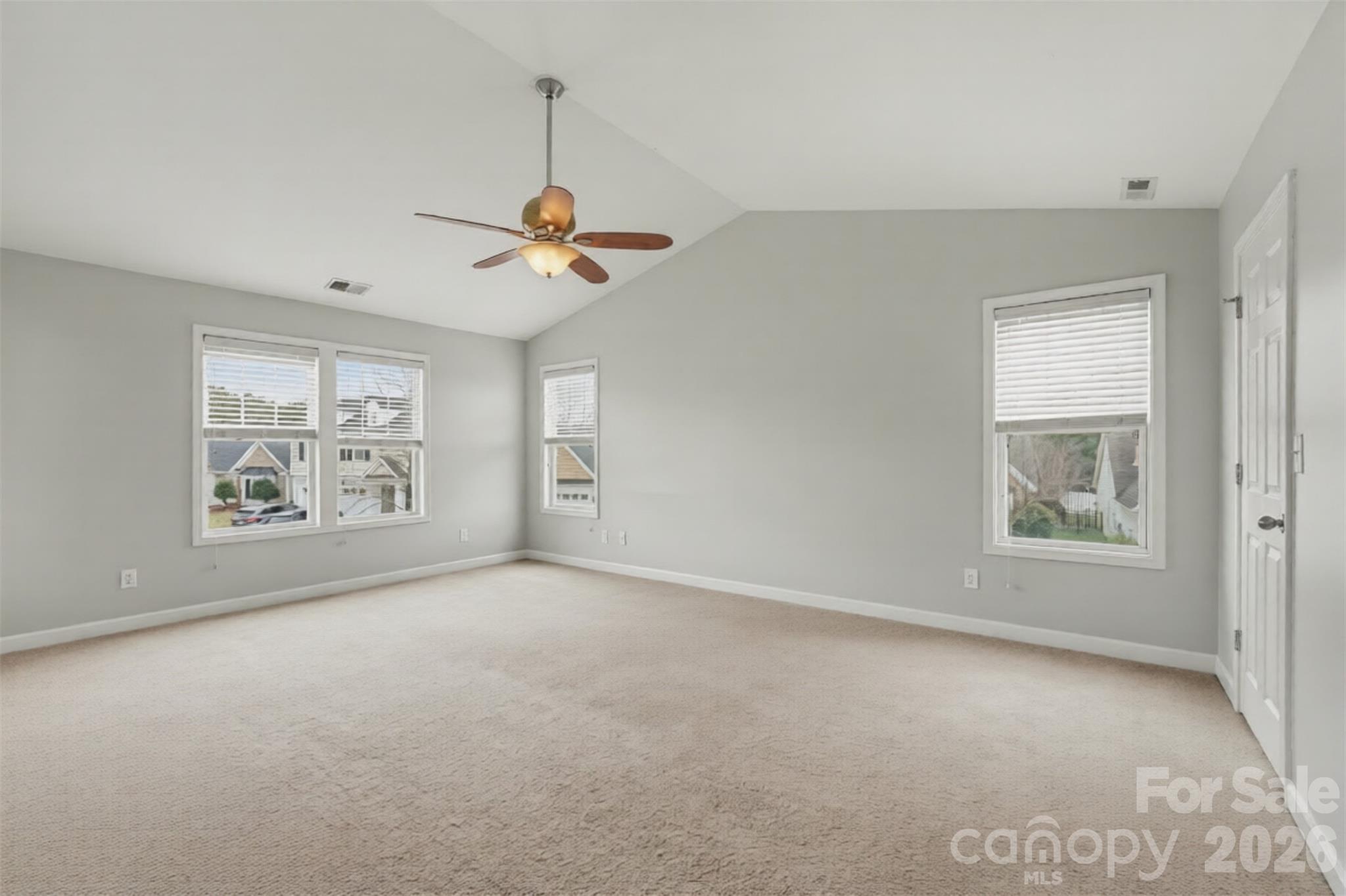 1440 NW Duckhorn Street NW — Concord