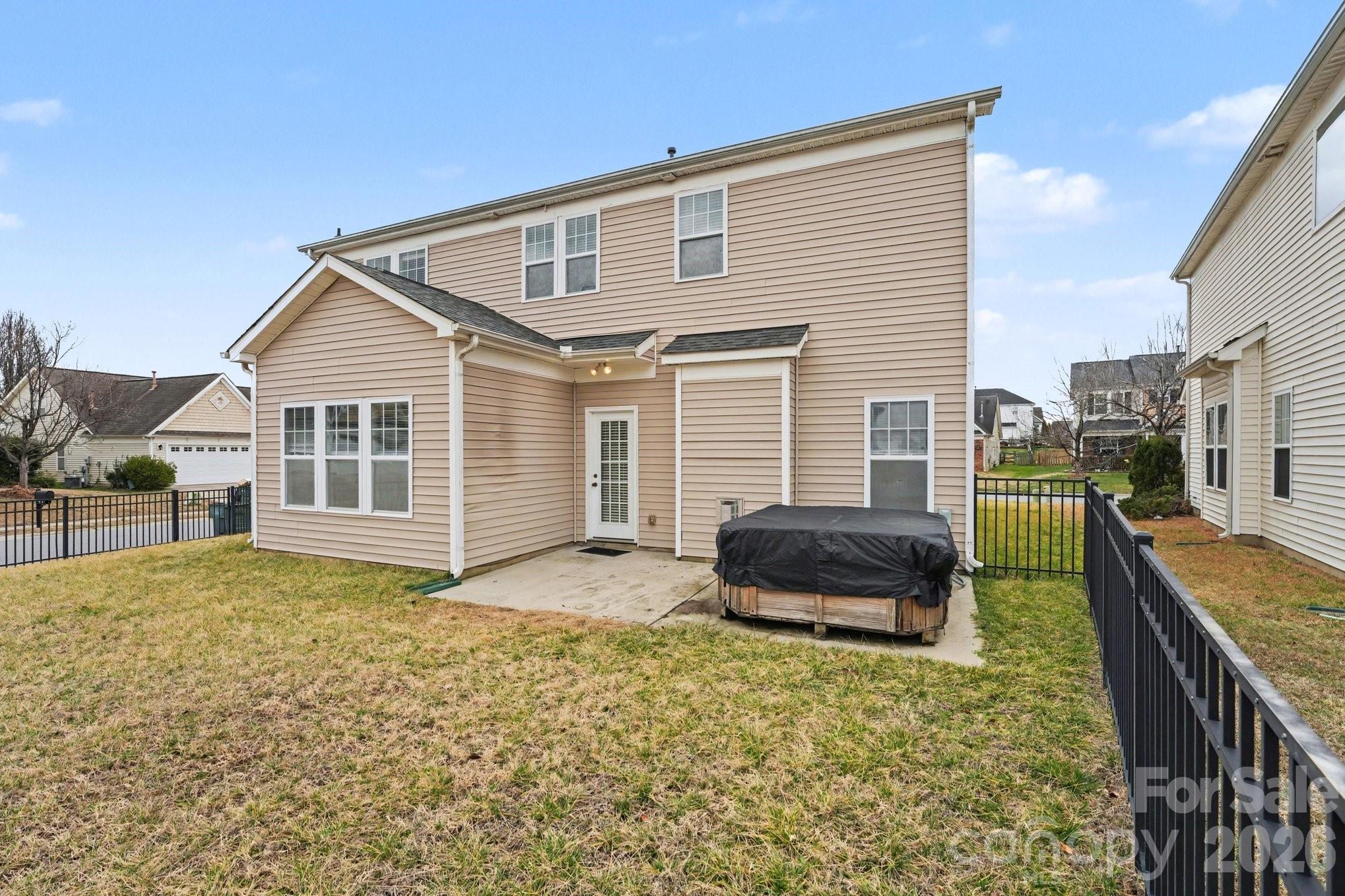 1440 NW Duckhorn Street NW — Concord