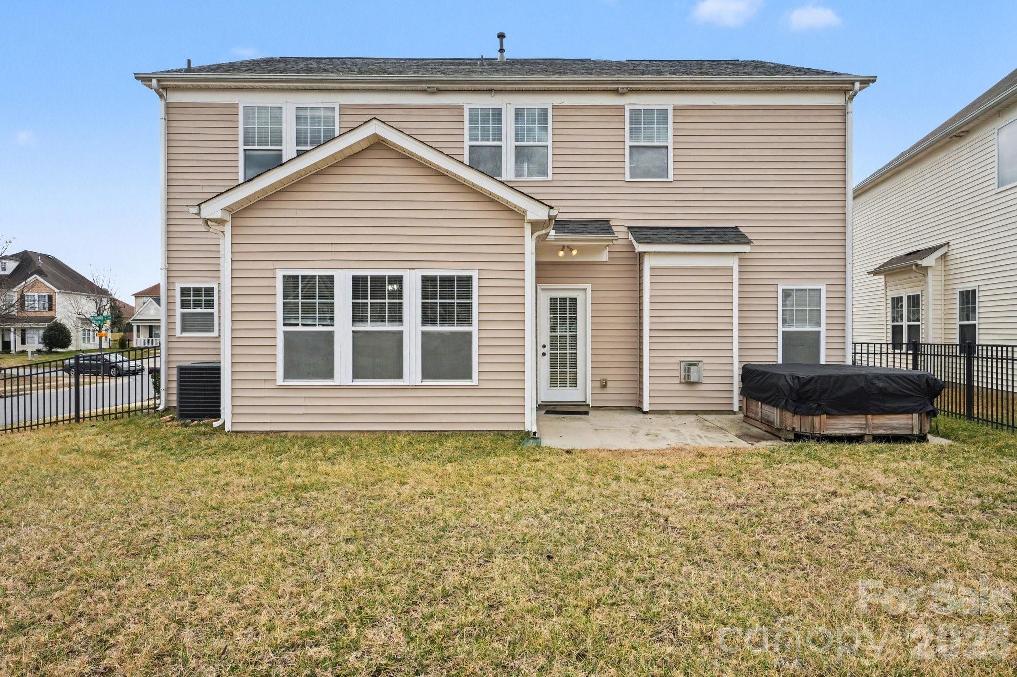 1440 NW Duckhorn Street NW — Concord