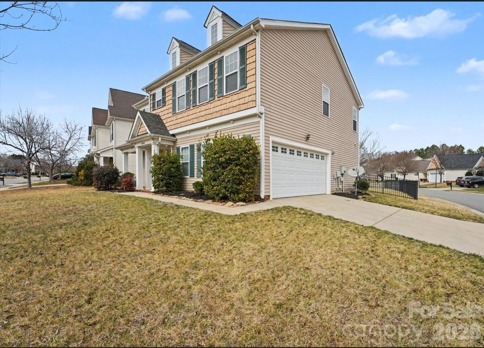 1440 NW Duckhorn Street NW — Concord