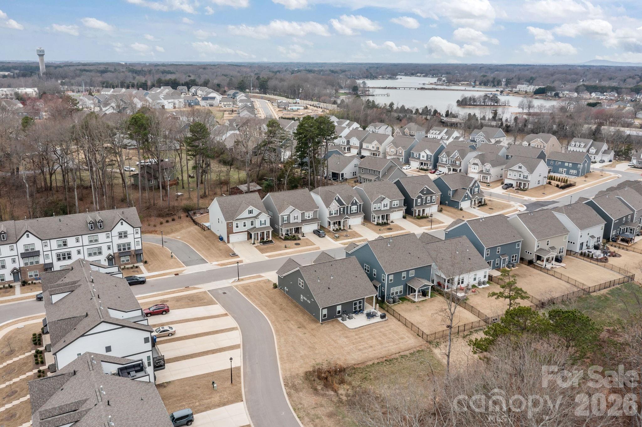 131 Reids Cove Drive — Mooresville