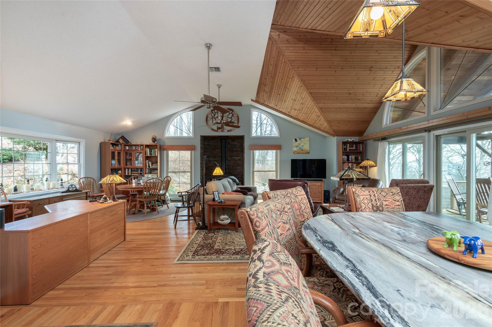 149 Windy Hill Circle — Tuckasegee