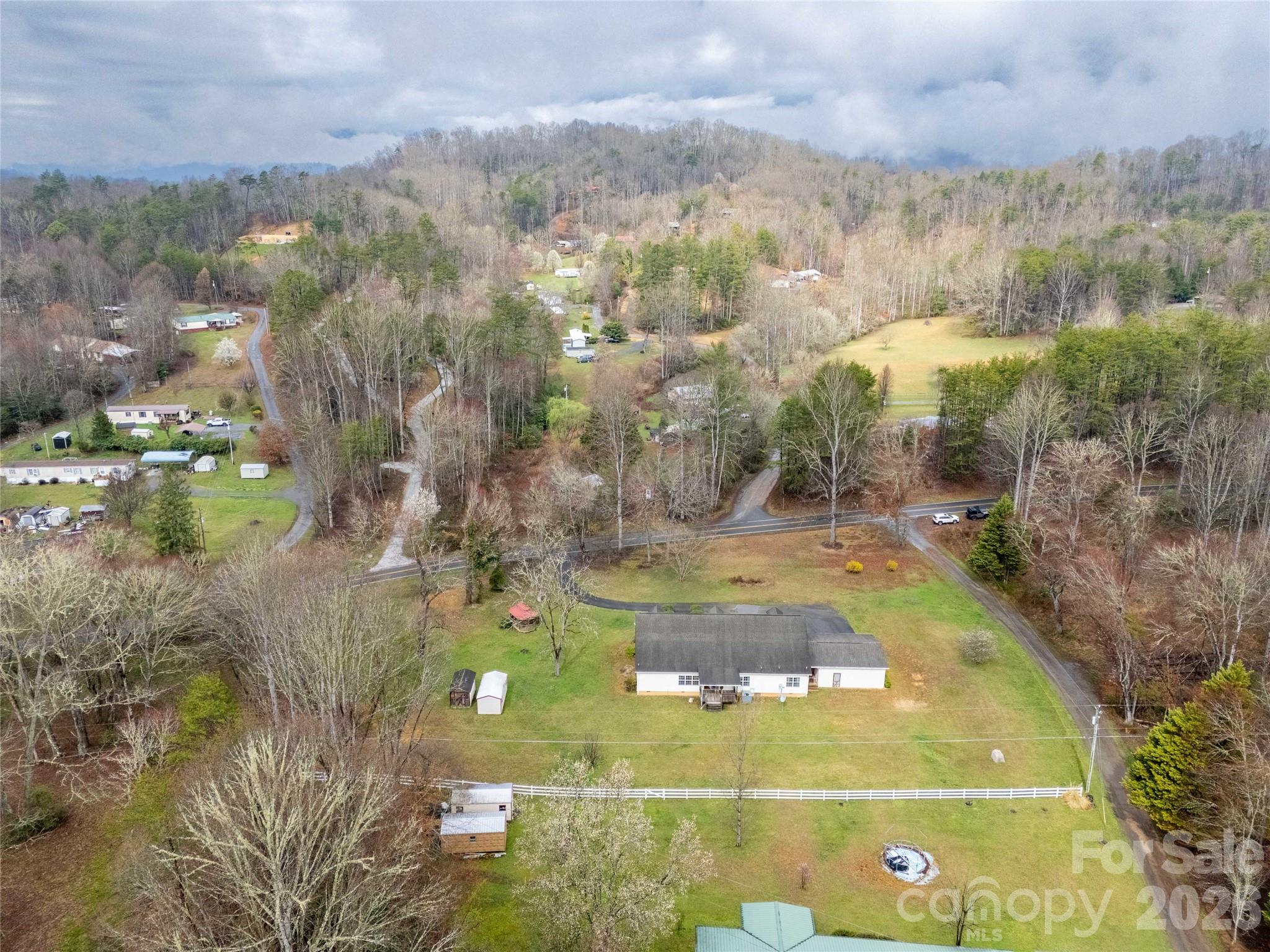 1564 Camp Creek Road — Whittier