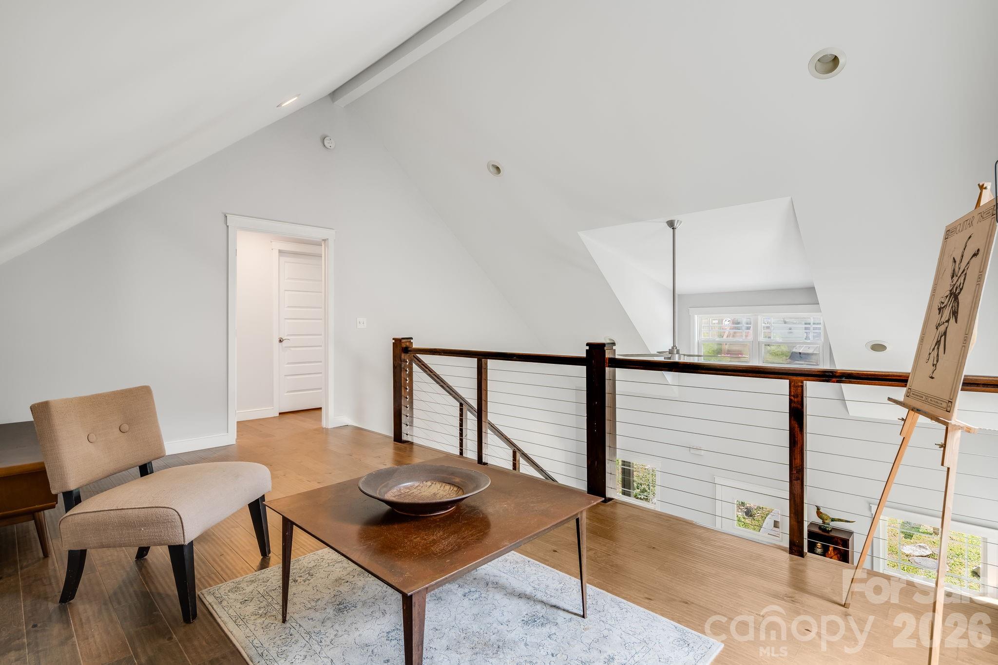35 Emmett Lane — Asheville