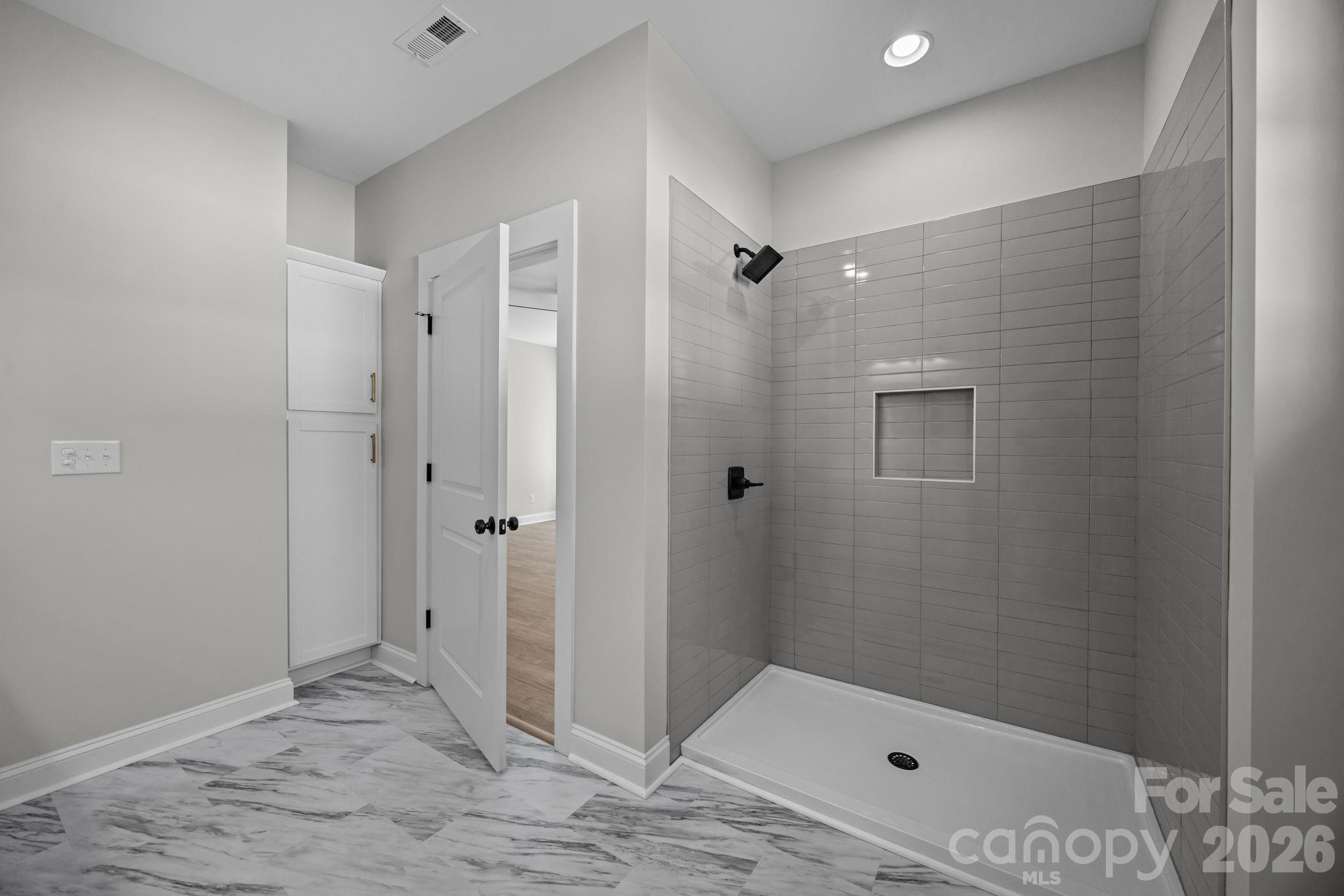 2287 Lee Lawing Road — Lincolnton