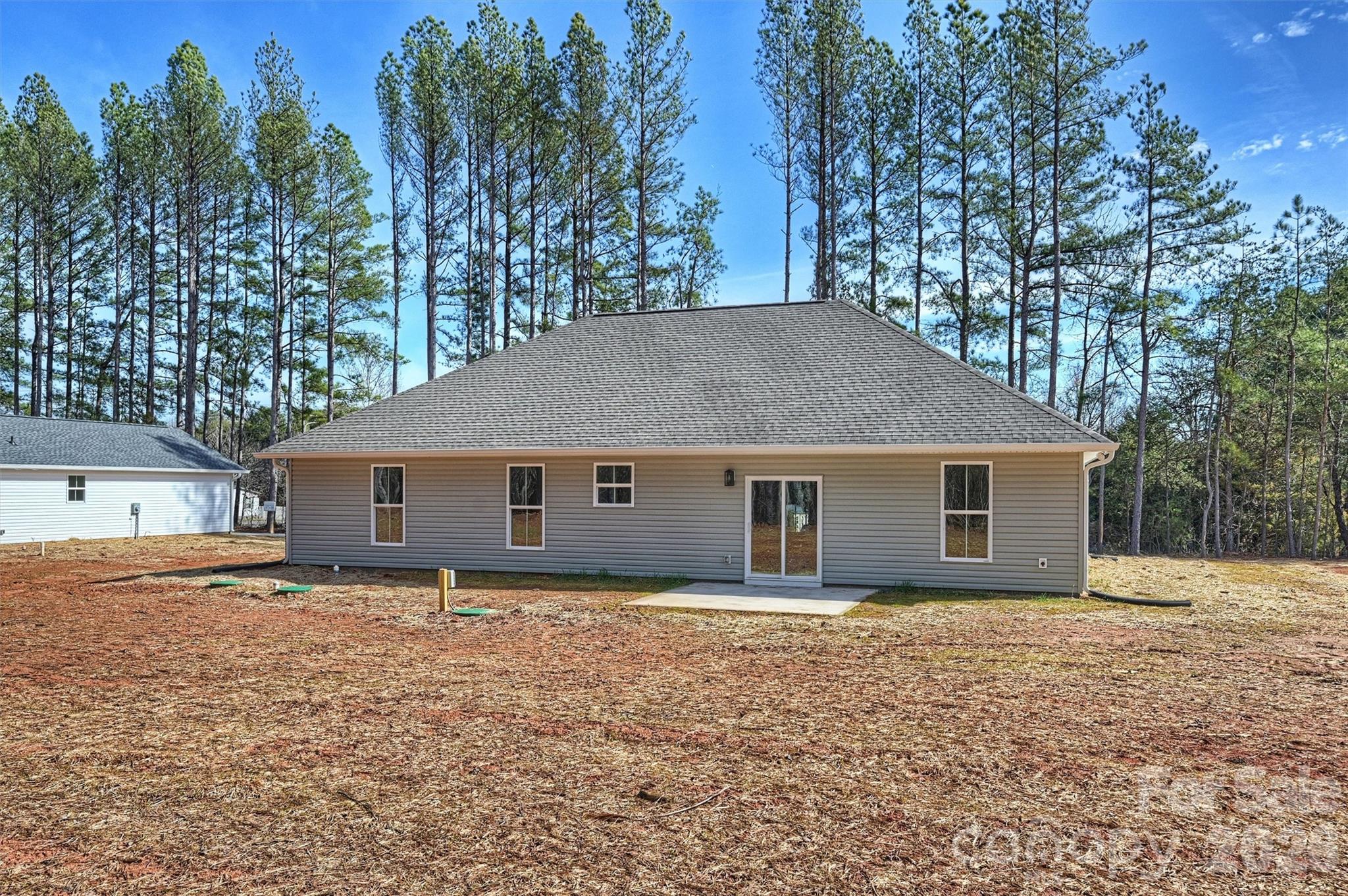 2287 Lee Lawing Road — Lincolnton