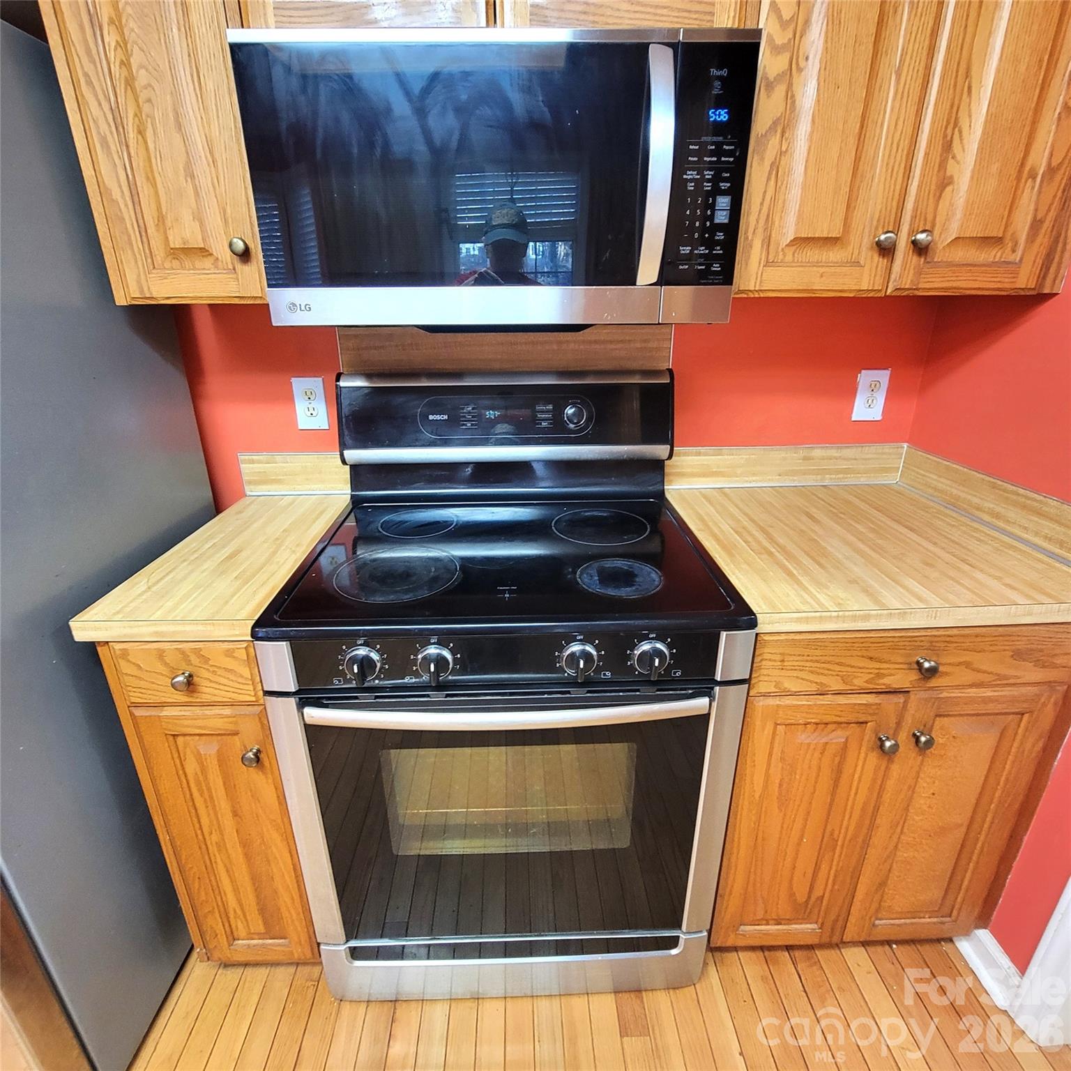 1009 Hunley Hill Court — Matthews