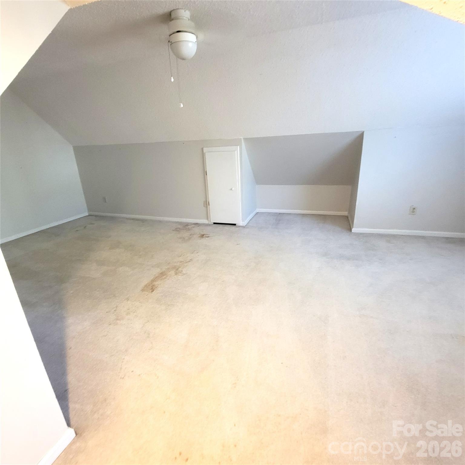 1009 Hunley Hill Court — Matthews