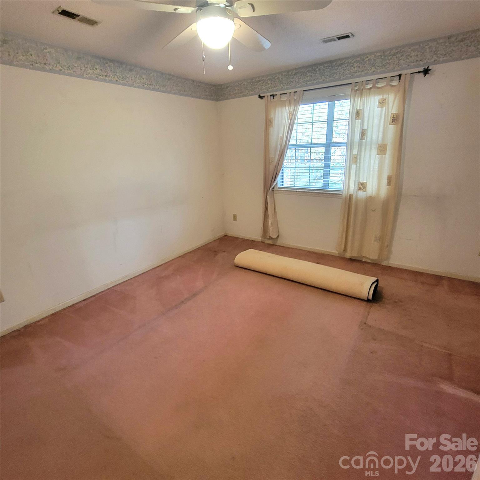 1009 Hunley Hill Court — Matthews