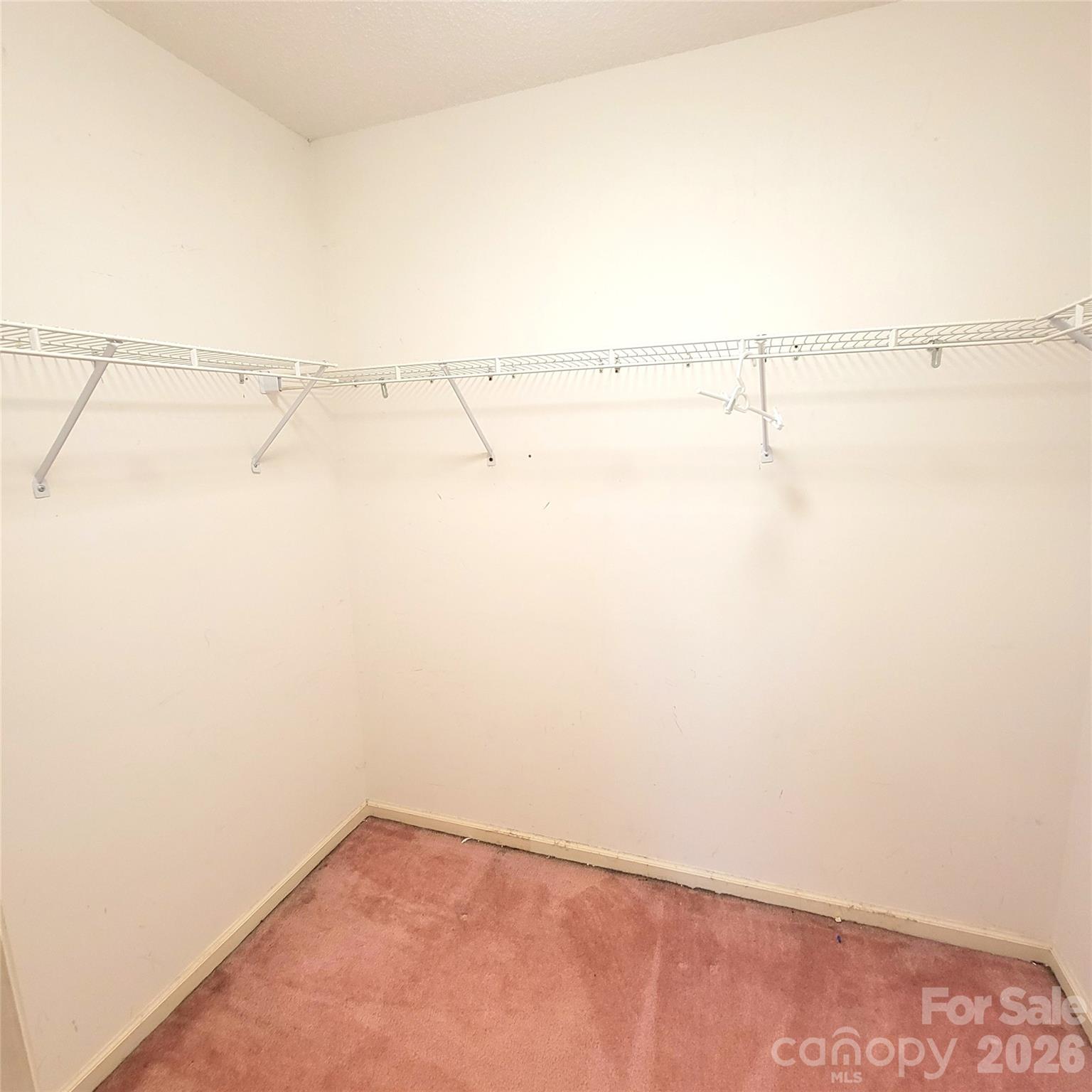 1009 Hunley Hill Court — Matthews