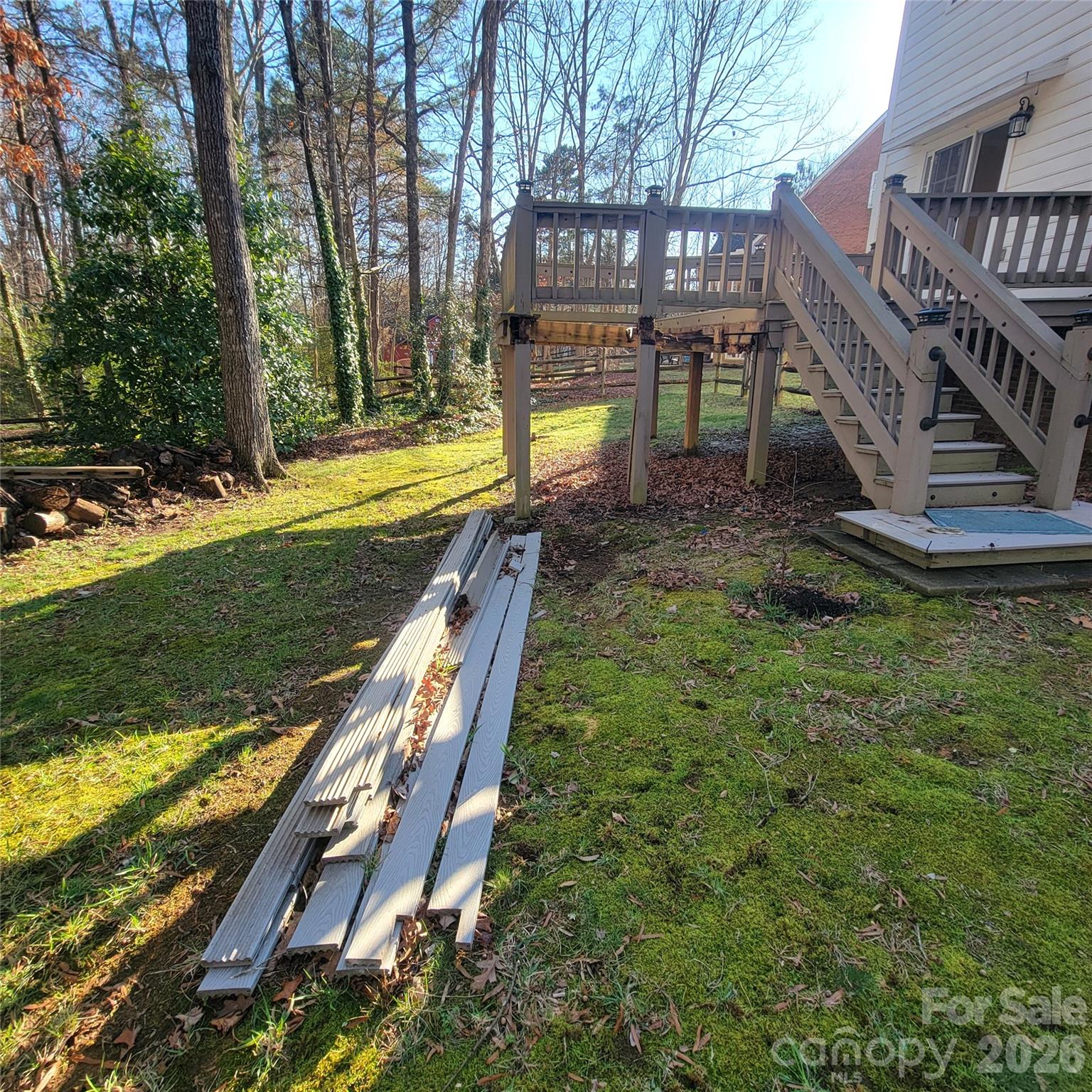 1009 Hunley Hill Court — Matthews