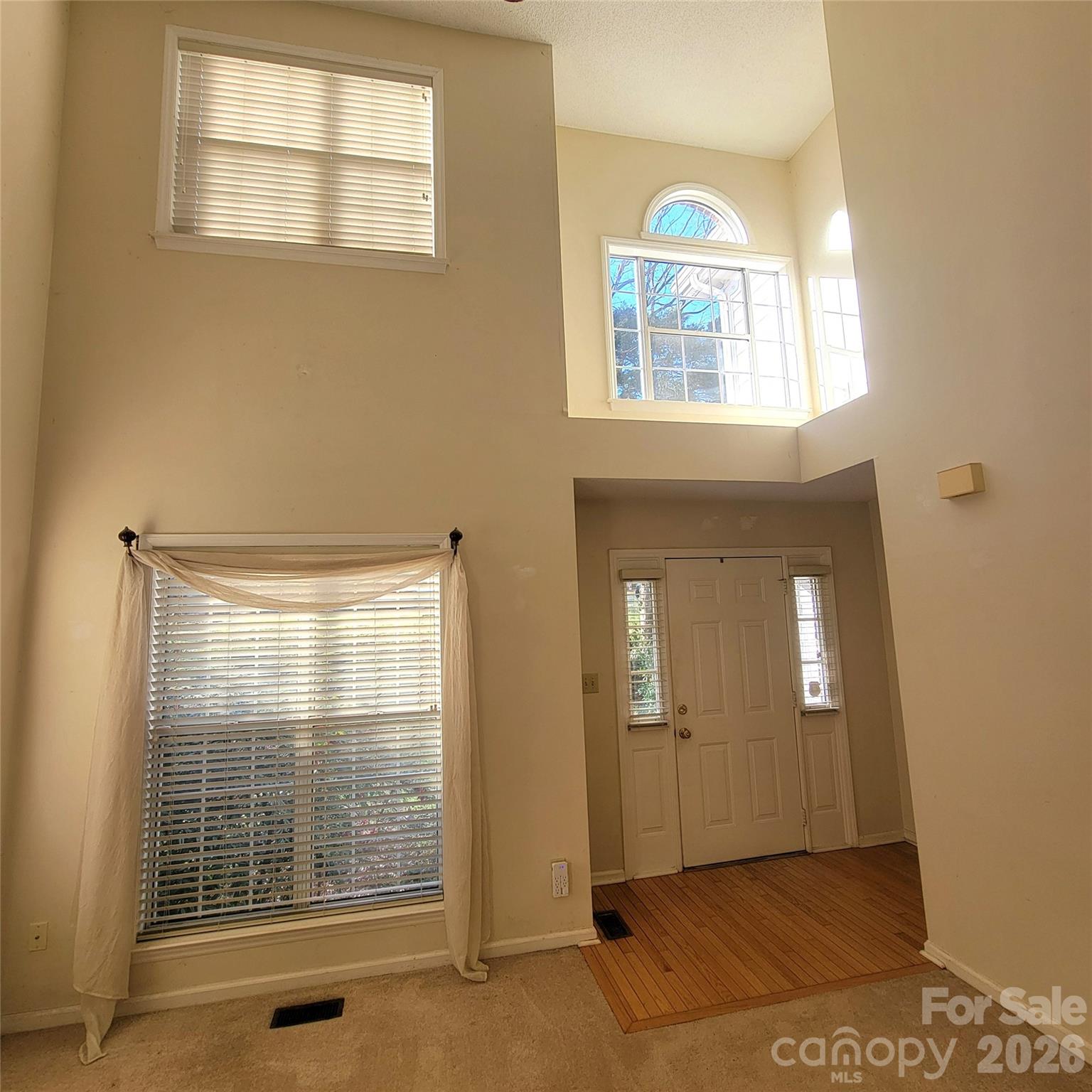 1009 Hunley Hill Court — Matthews