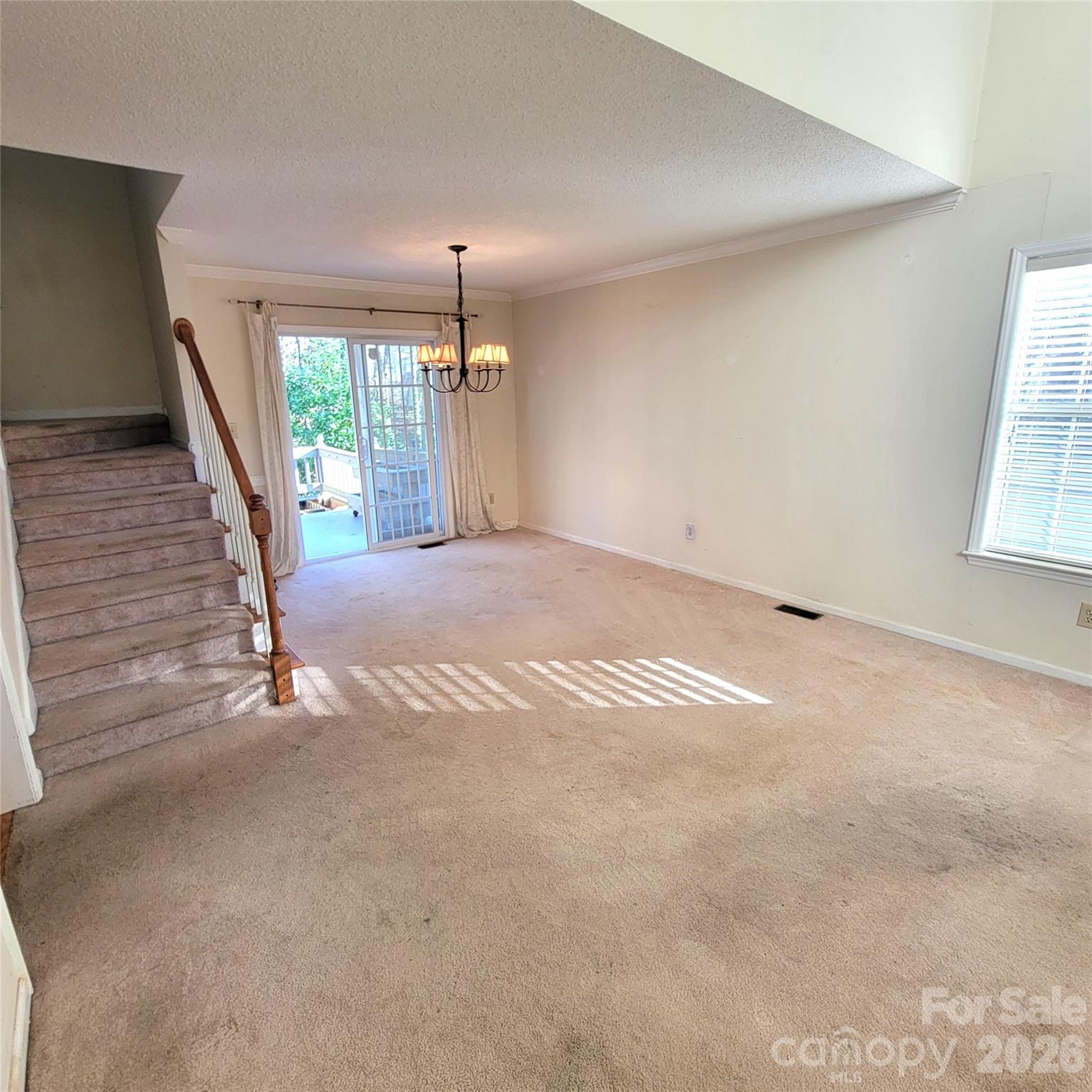 1009 Hunley Hill Court — Matthews