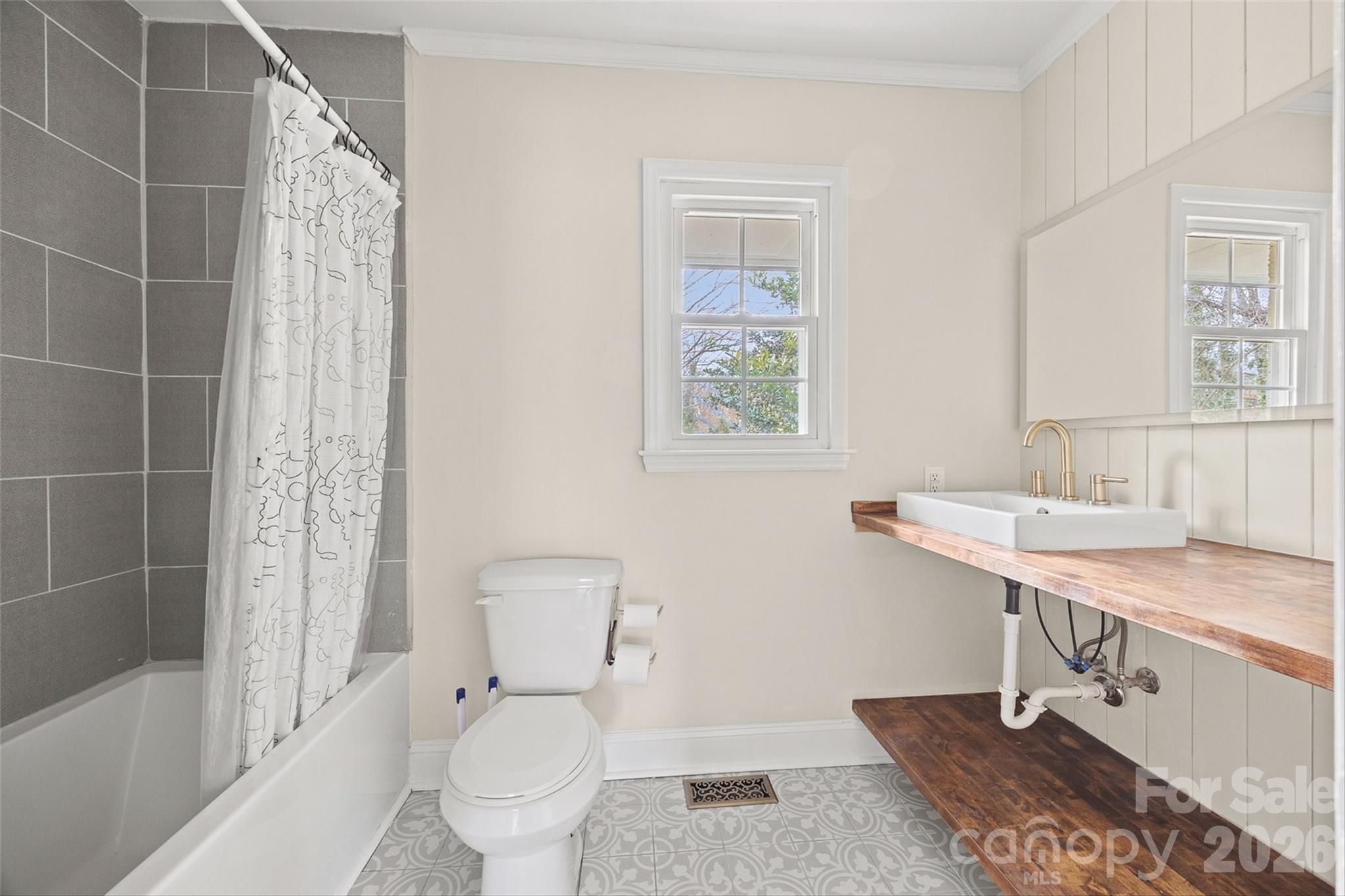 946 Scotch Drive — Gastonia
