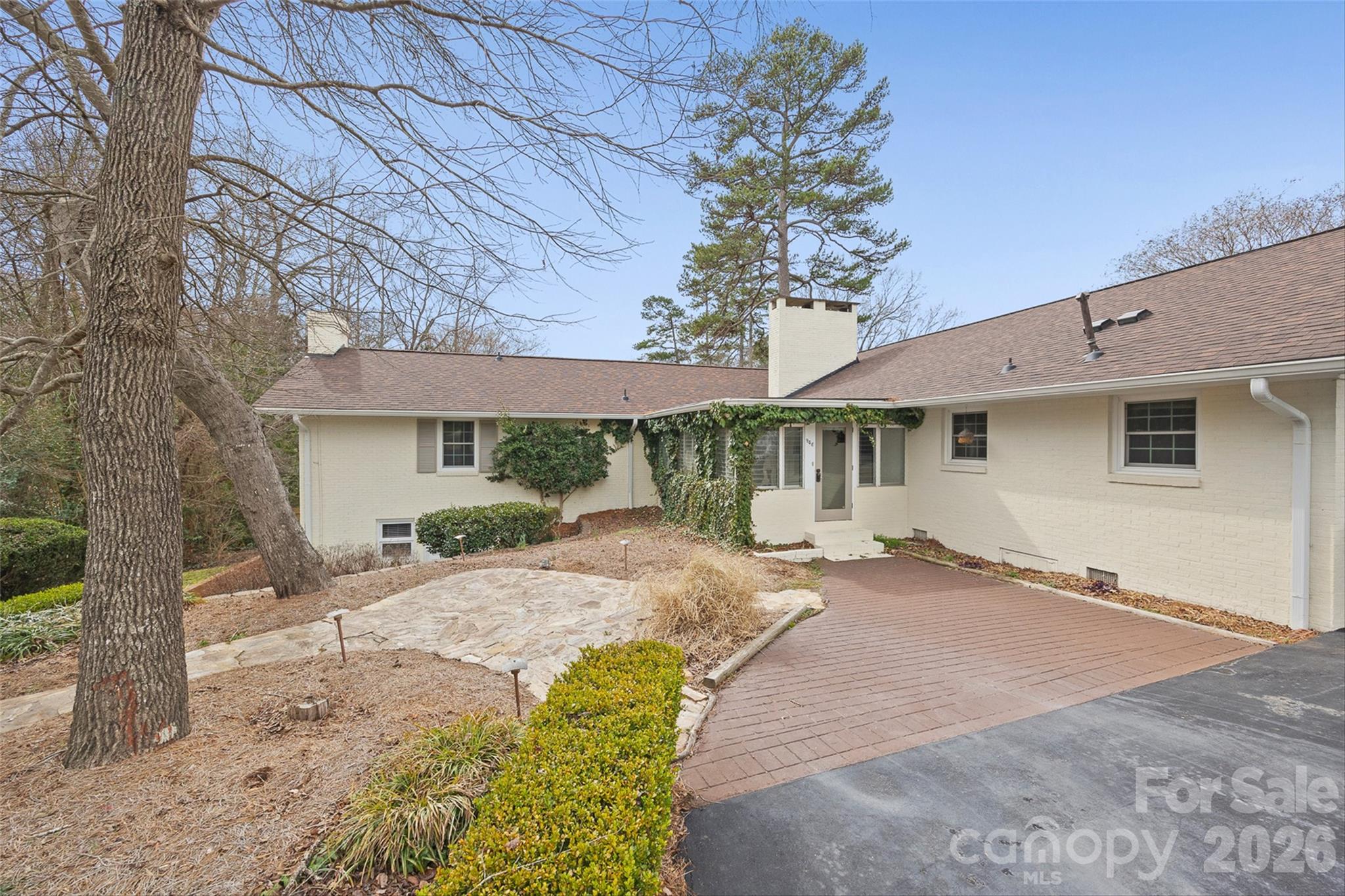 946 Scotch Drive — Gastonia