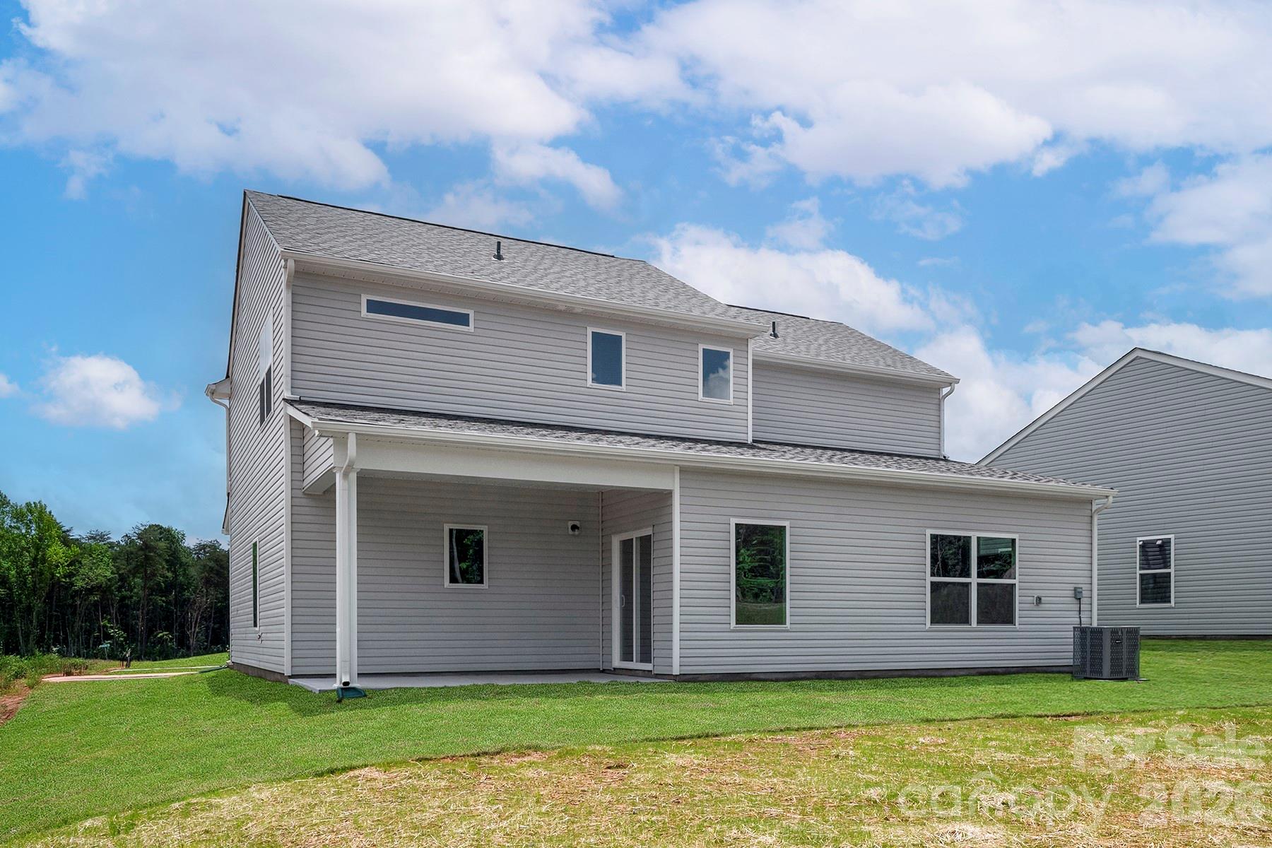 6734 Fairford Drive — Charlotte