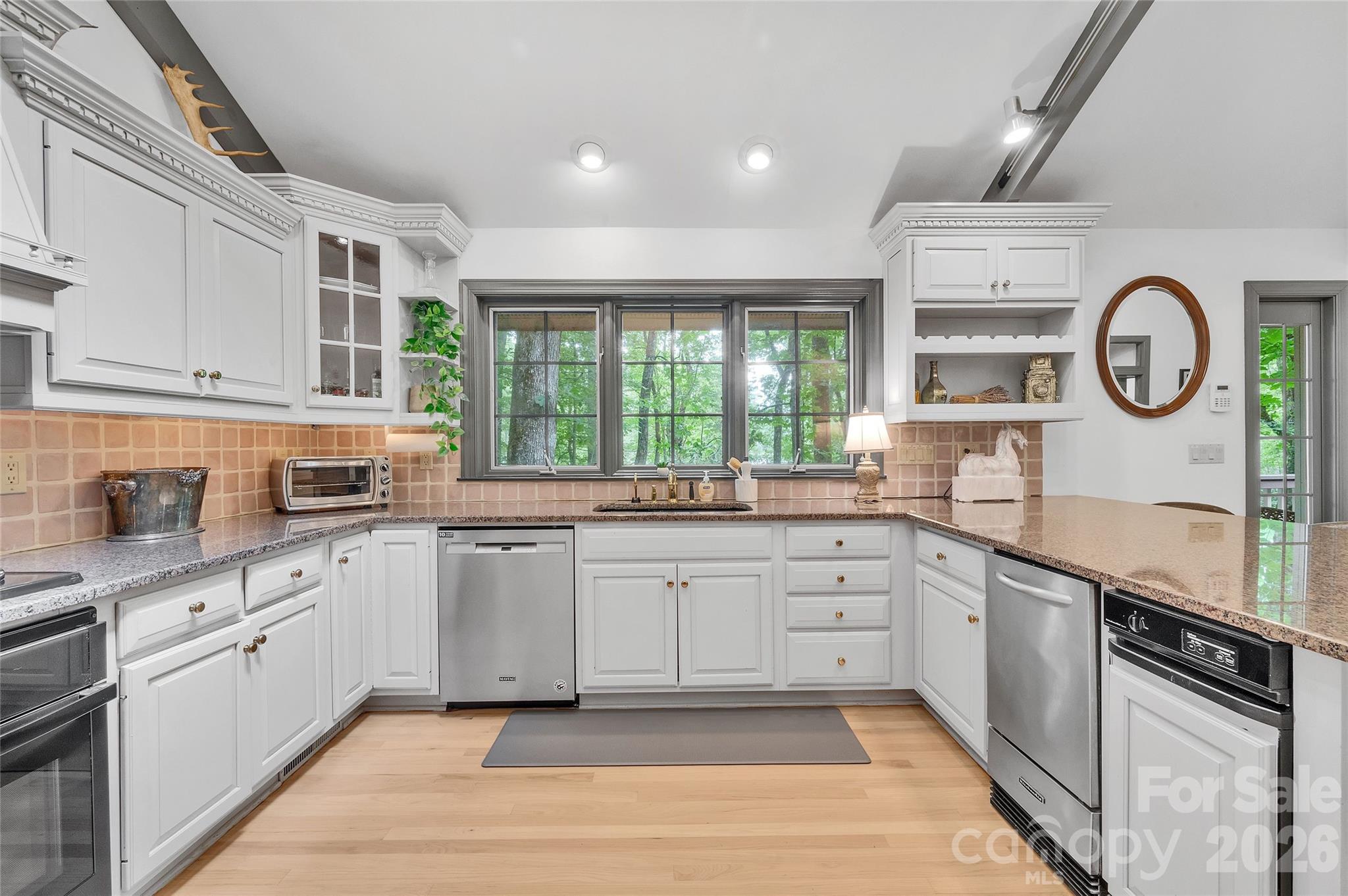 562 West Club Boulevard — Lake Toxaway