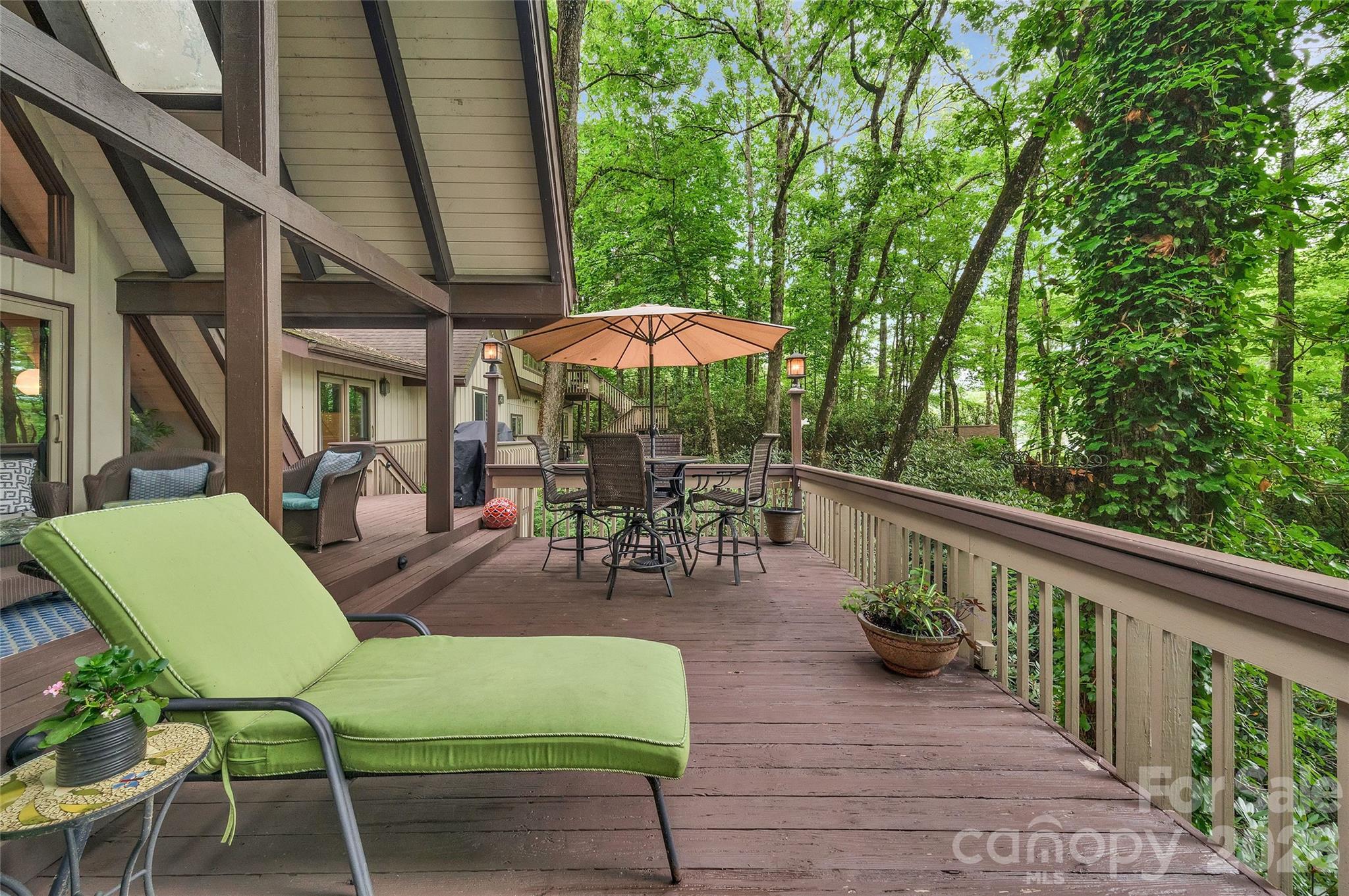 562 West Club Boulevard — Lake Toxaway
