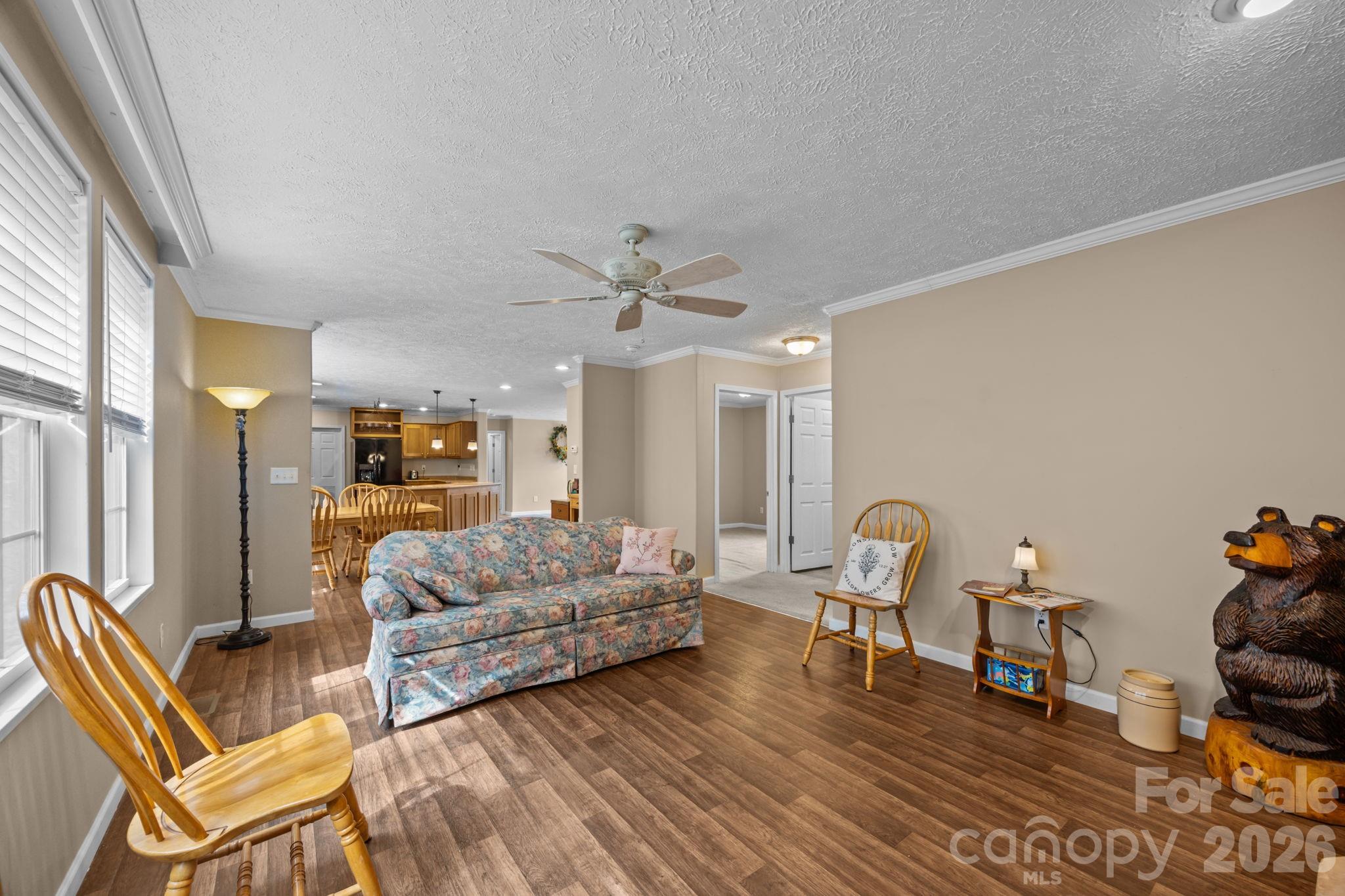 193 Tipstill Cove — Waynesville