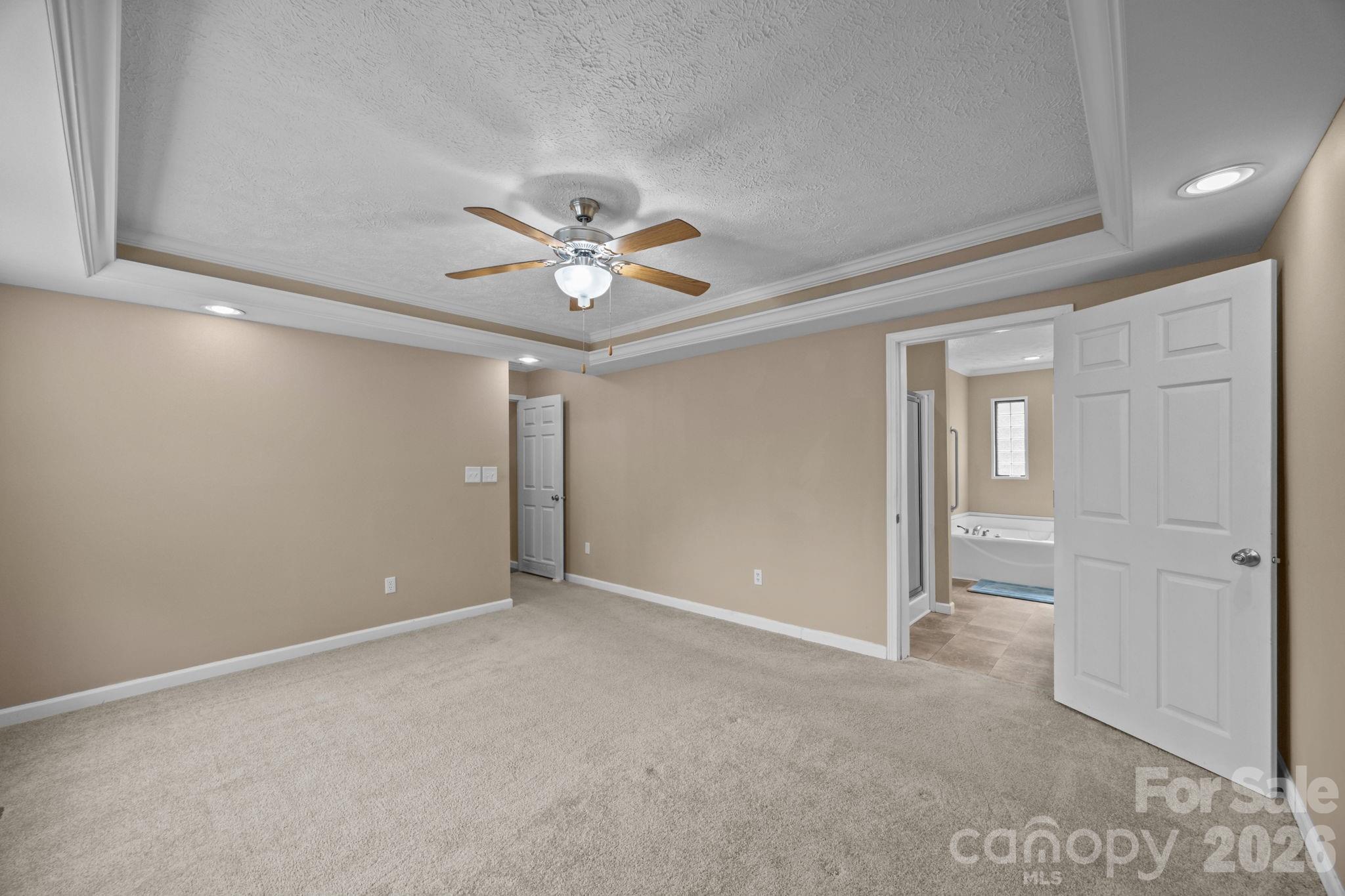 193 Tipstill Cove — Waynesville