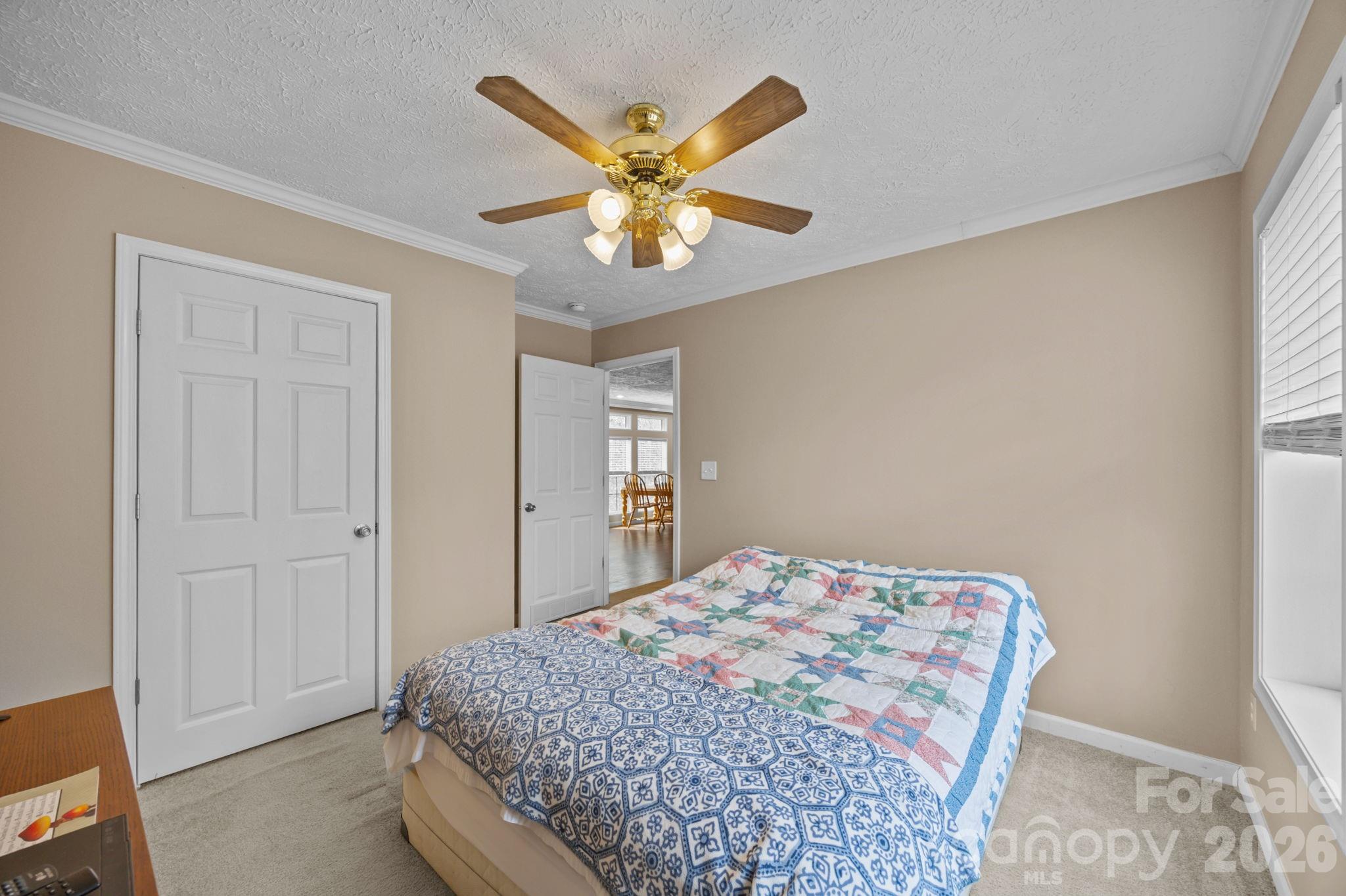 193 Tipstill Cove — Waynesville