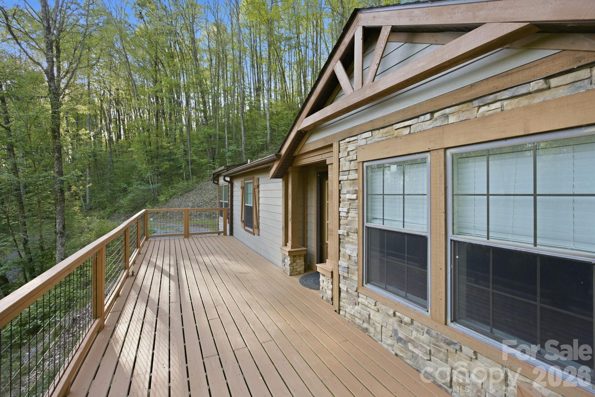 193 Tipstill Cove — Waynesville