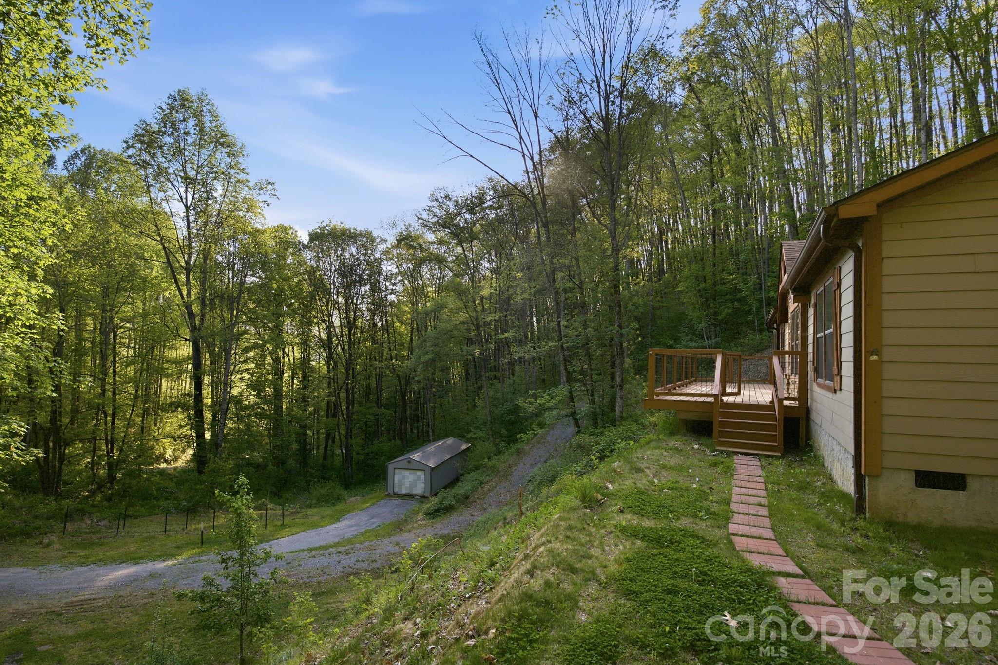 193 Tipstill Cove — Waynesville