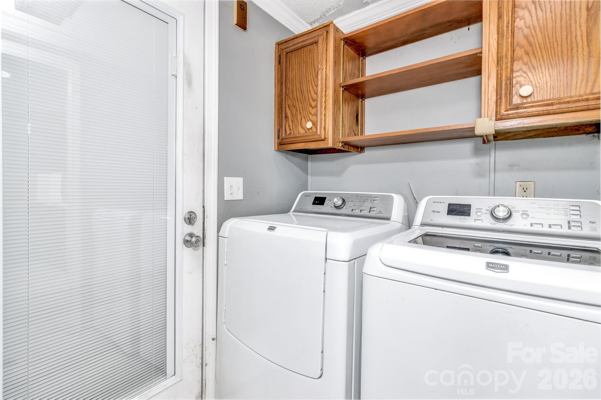 405 Deerfield Court — Hendersonville