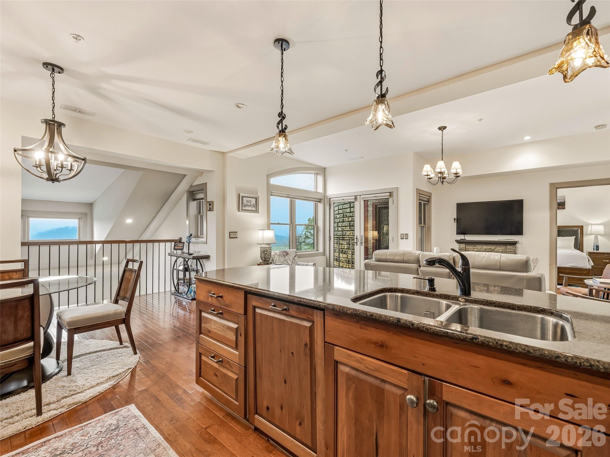 4 Chimney Crest Drive #F — Asheville