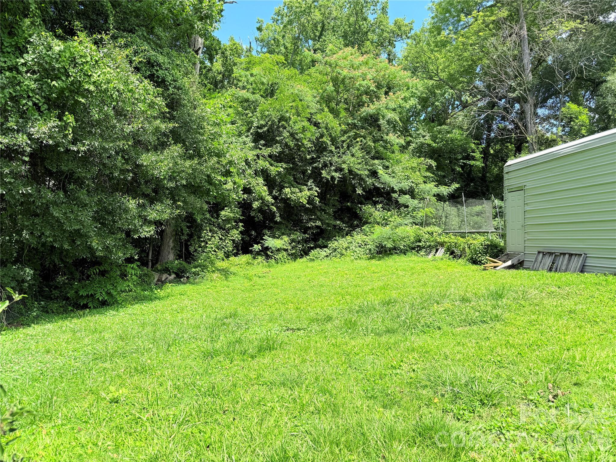 214 Wood Street — Mount Holly
