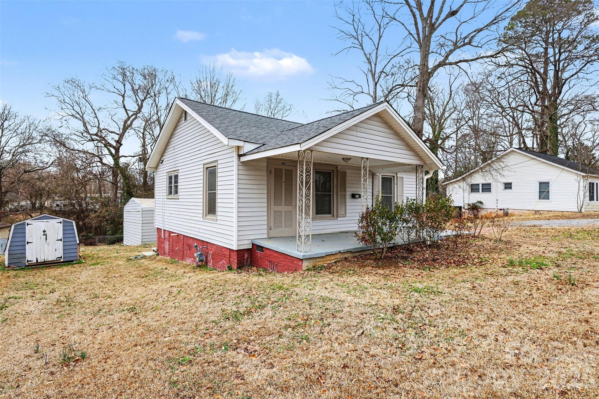 214 Wood Street — Mount Holly